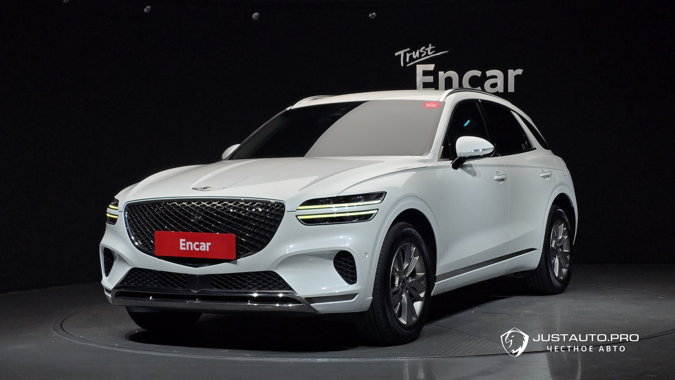 Автомобиль Genesis GV70