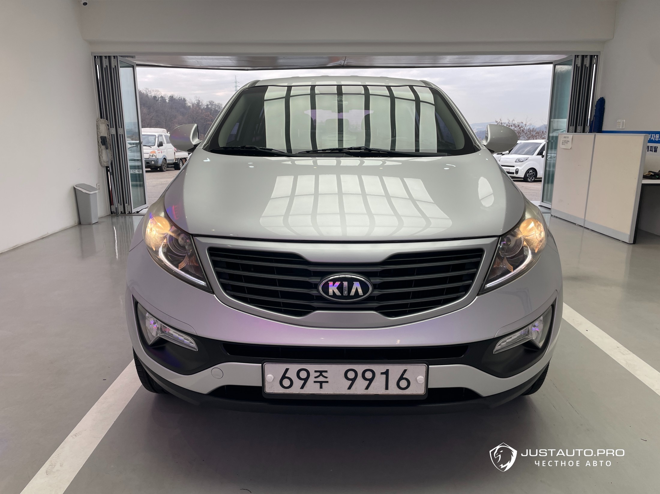 Автомобиль Kia Sportage