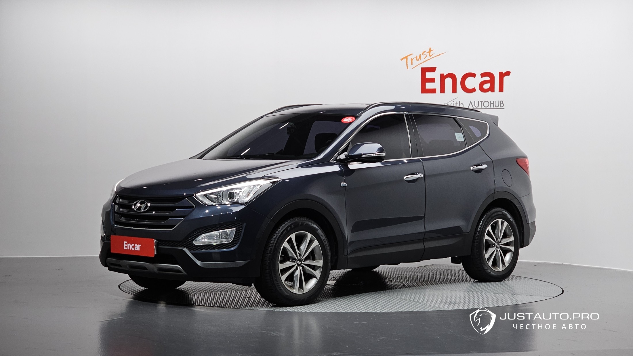 Автомобиль Hyundai Santafe