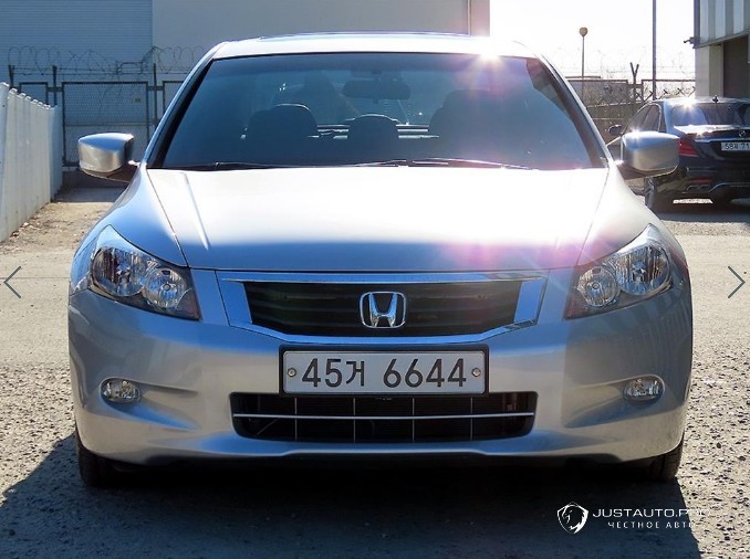 Автомобиль Honda Accord