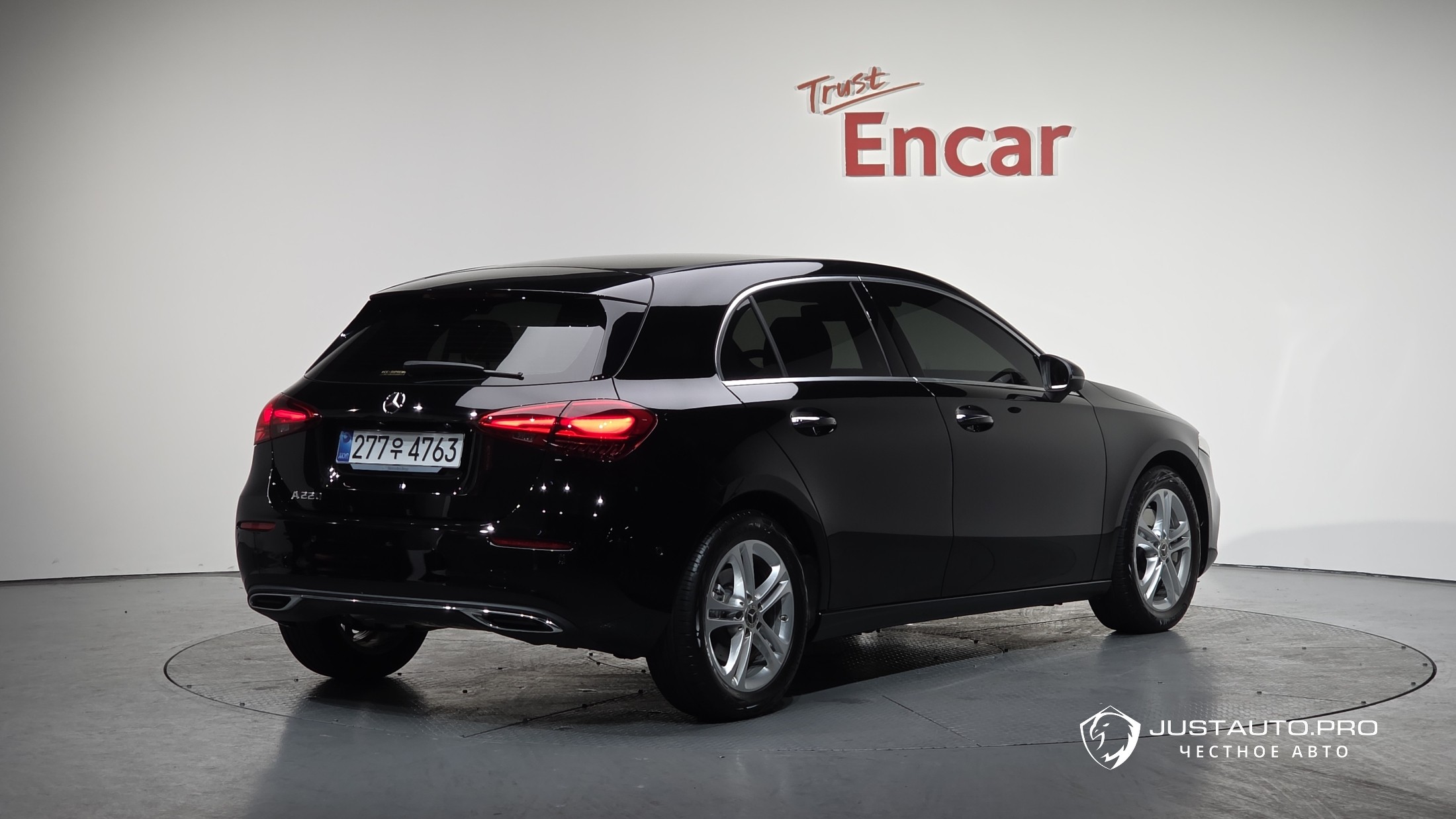 Автомобиль Mercedes-Benz A-Class