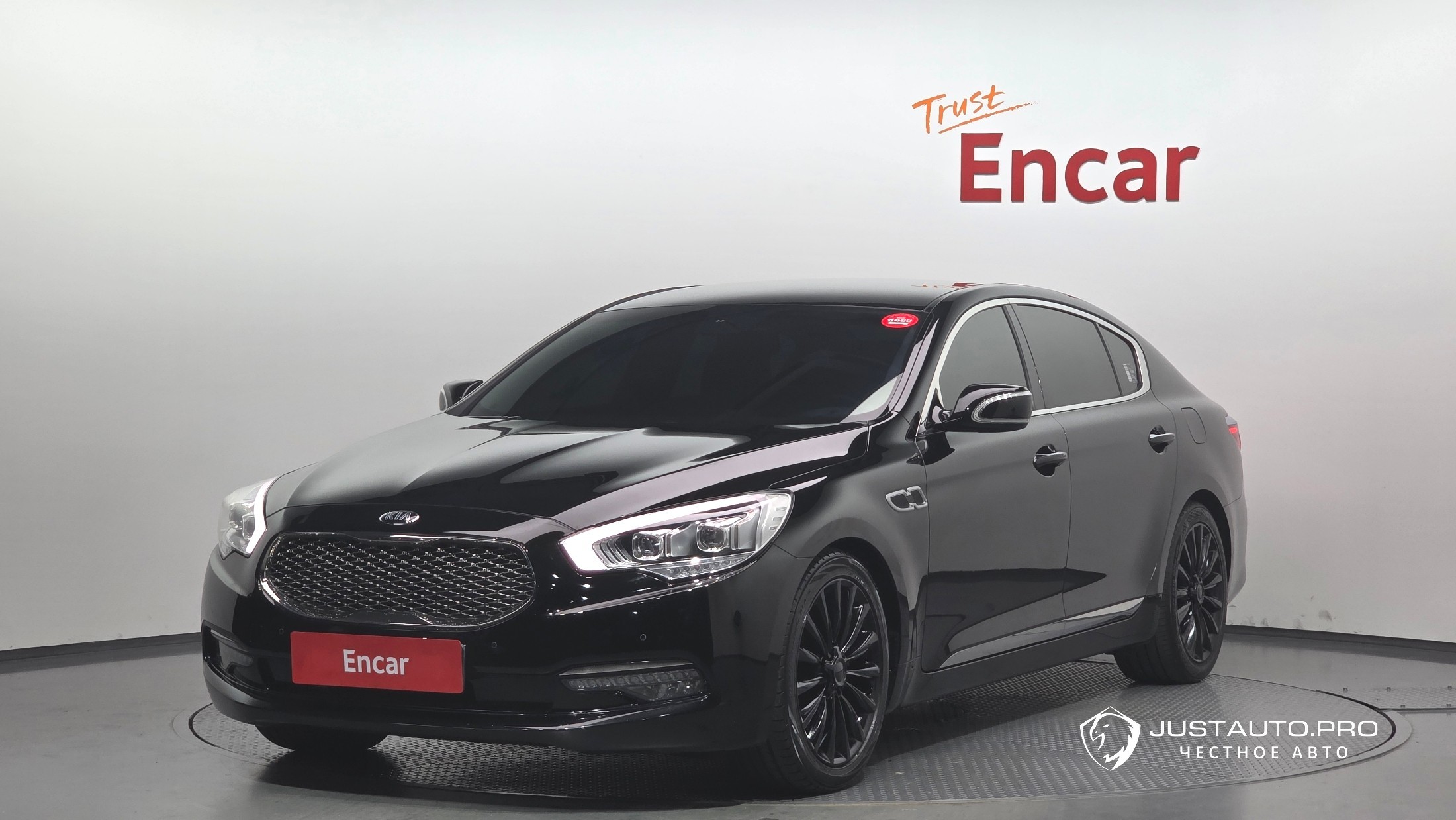 Автомобиль Kia K9