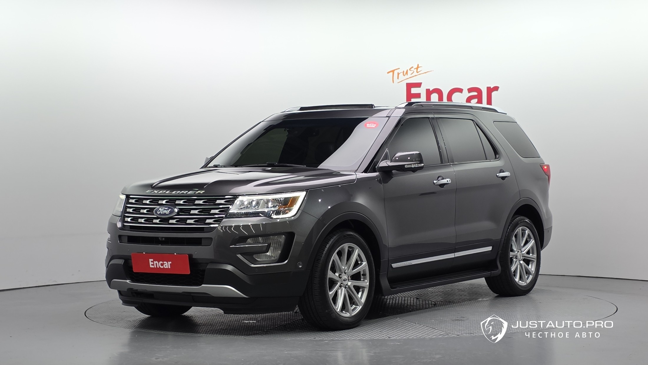 Автомобиль Ford Explorer