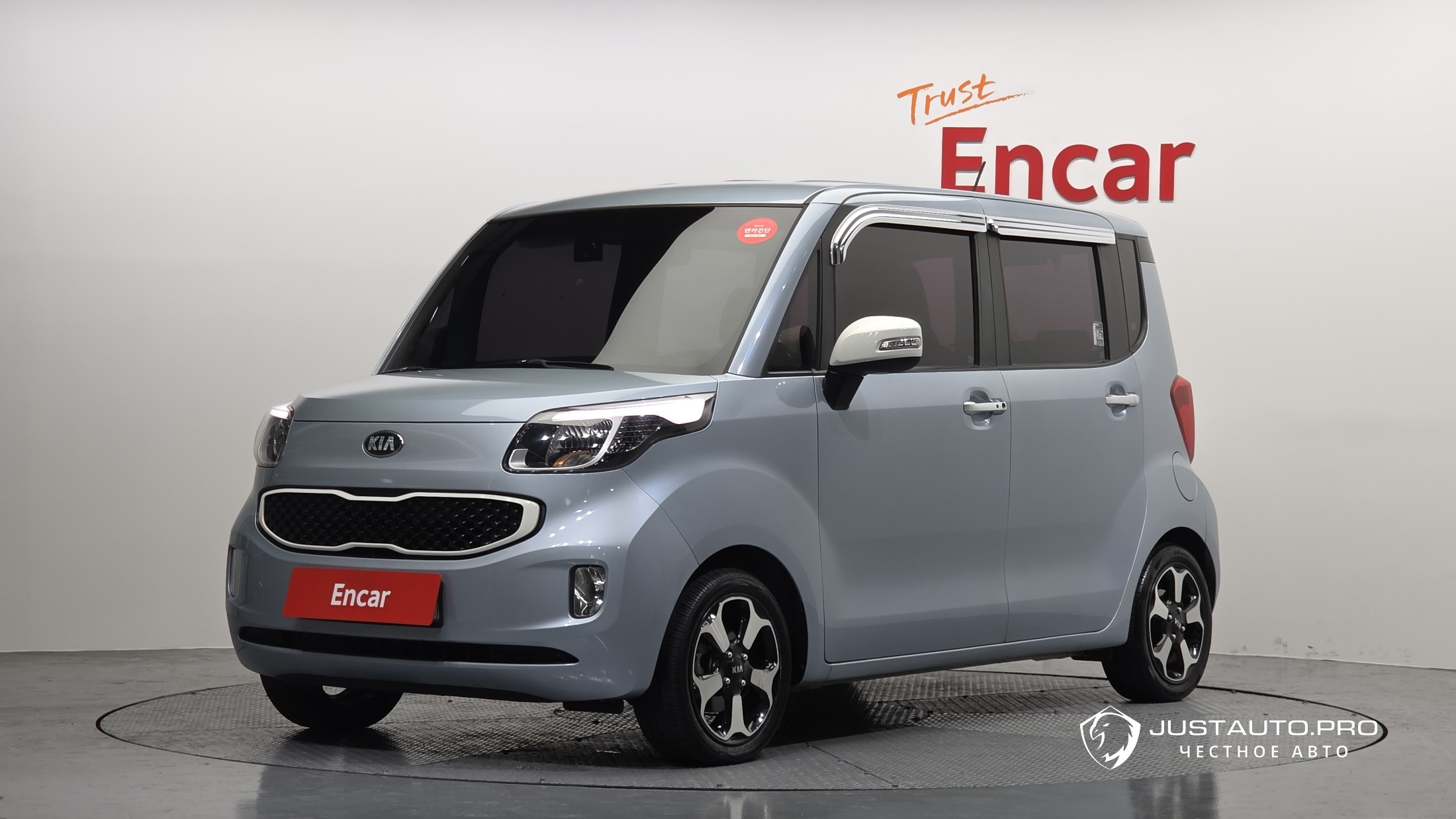 Автомобиль Kia RAY