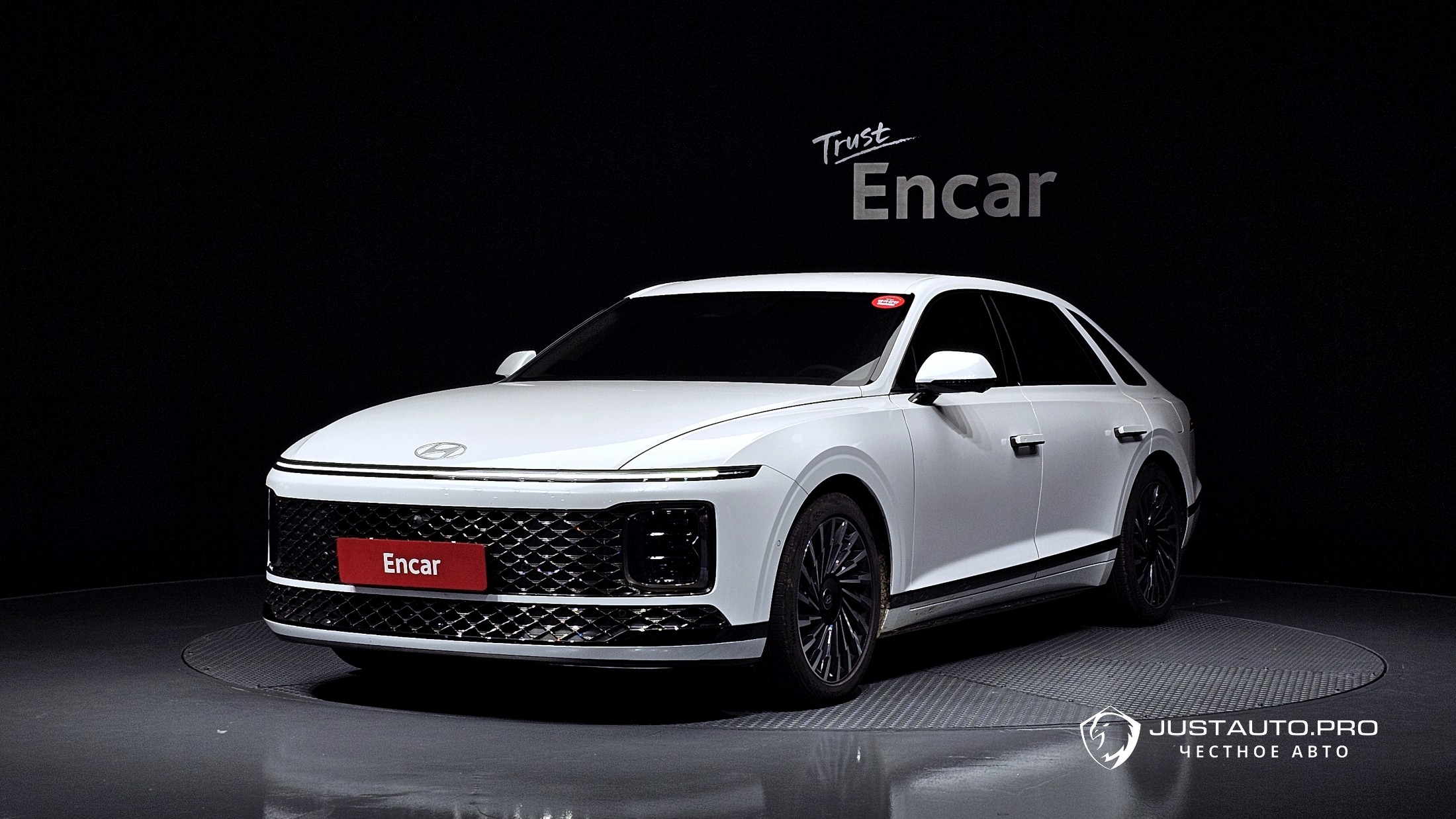 Автомобиль Hyundai Grandeur