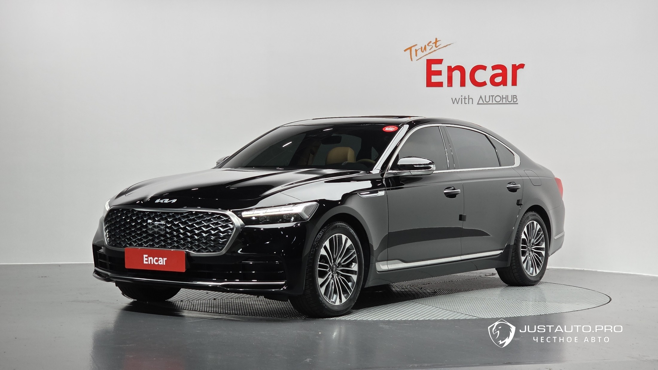 Автомобиль Kia K9