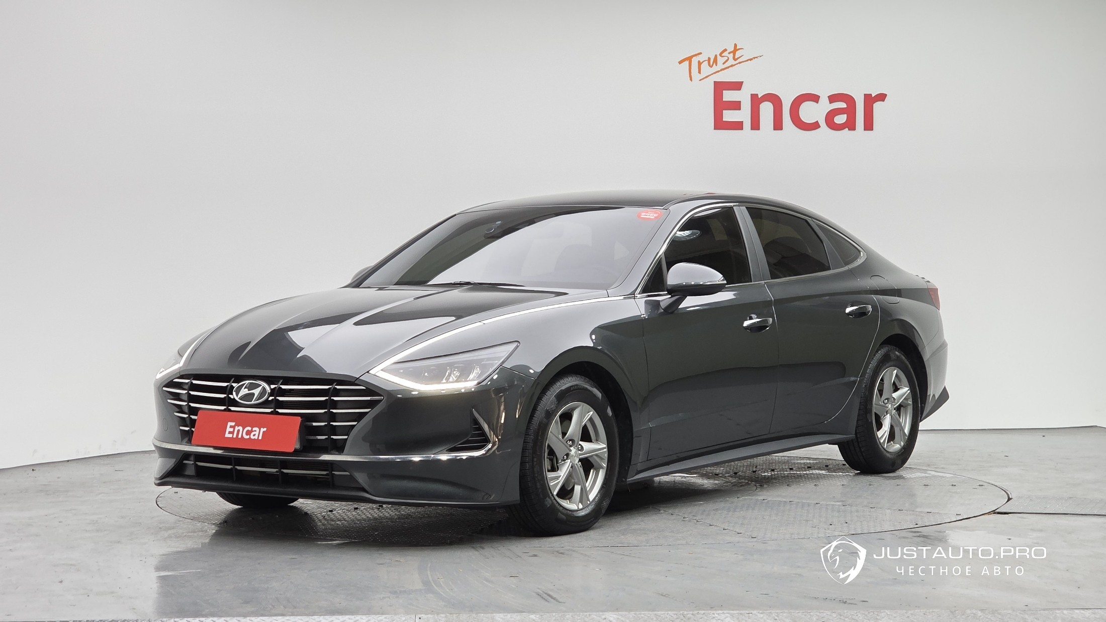 Автомобиль Hyundai Sonata