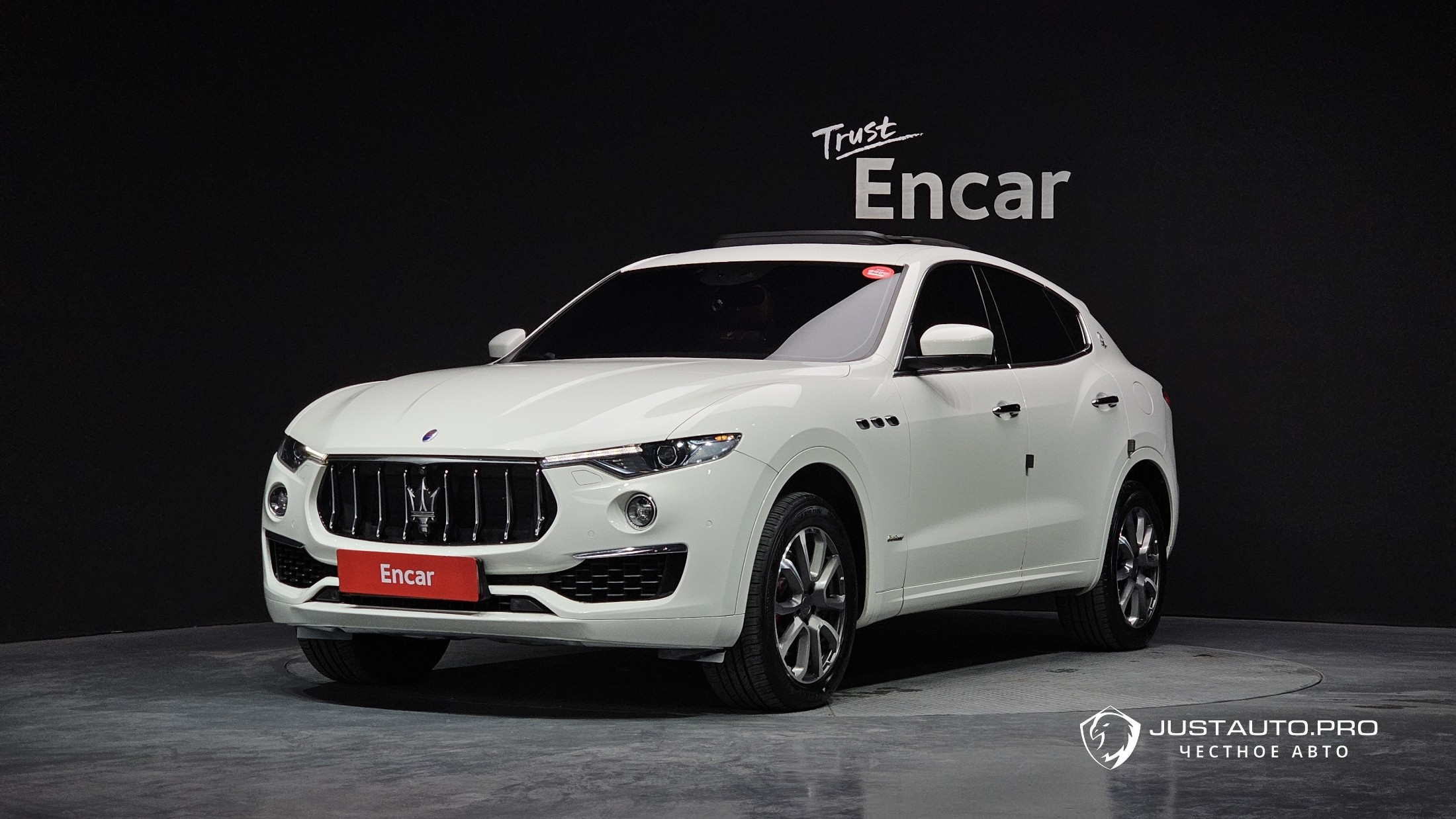 Автомобиль Maserati Levante