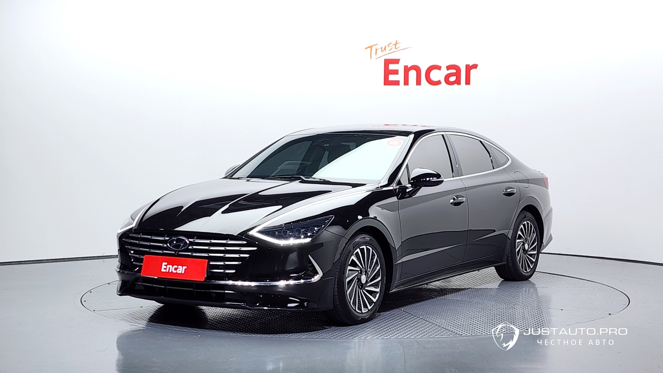 Автомобиль Hyundai Sonata