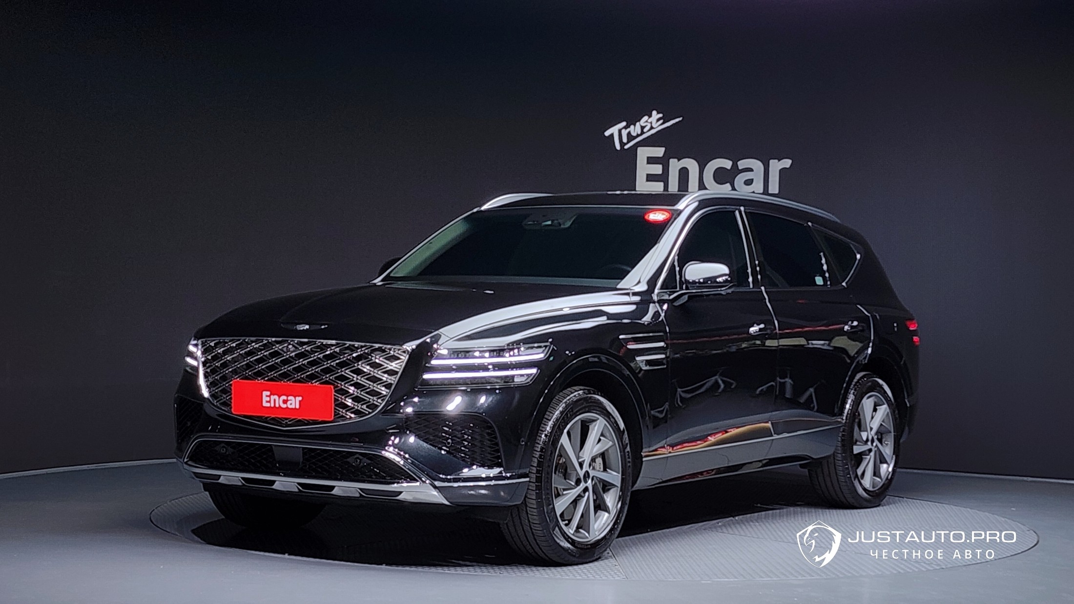 Автомобиль Genesis GV80