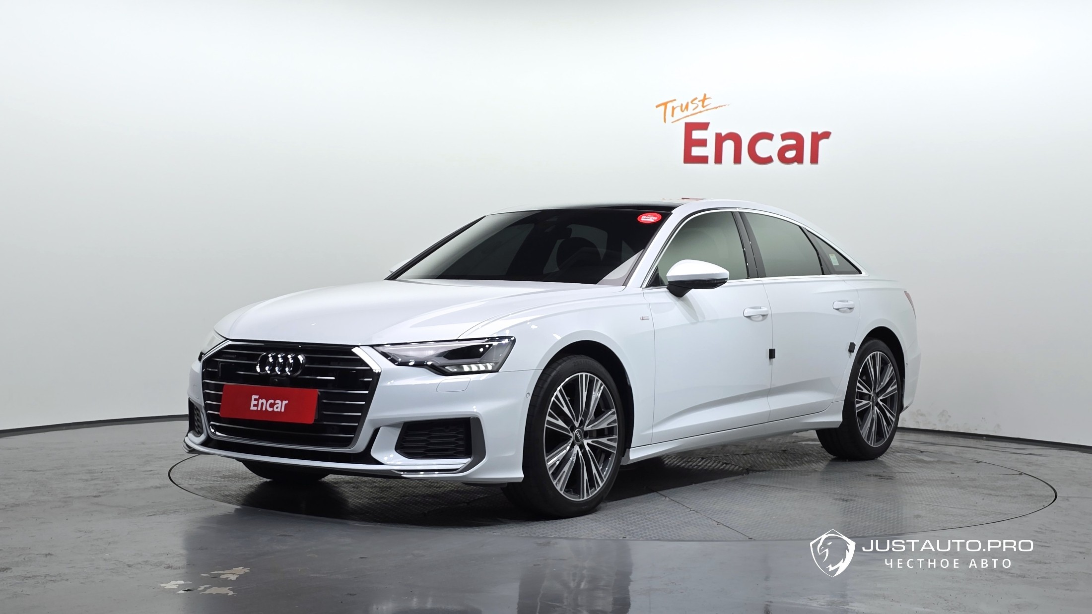 Автомобиль Audi A6