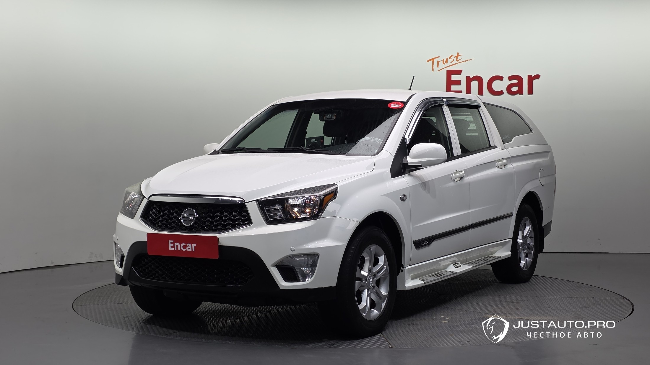 Автомобиль KG_Mobility_Ssangyong KORANDO