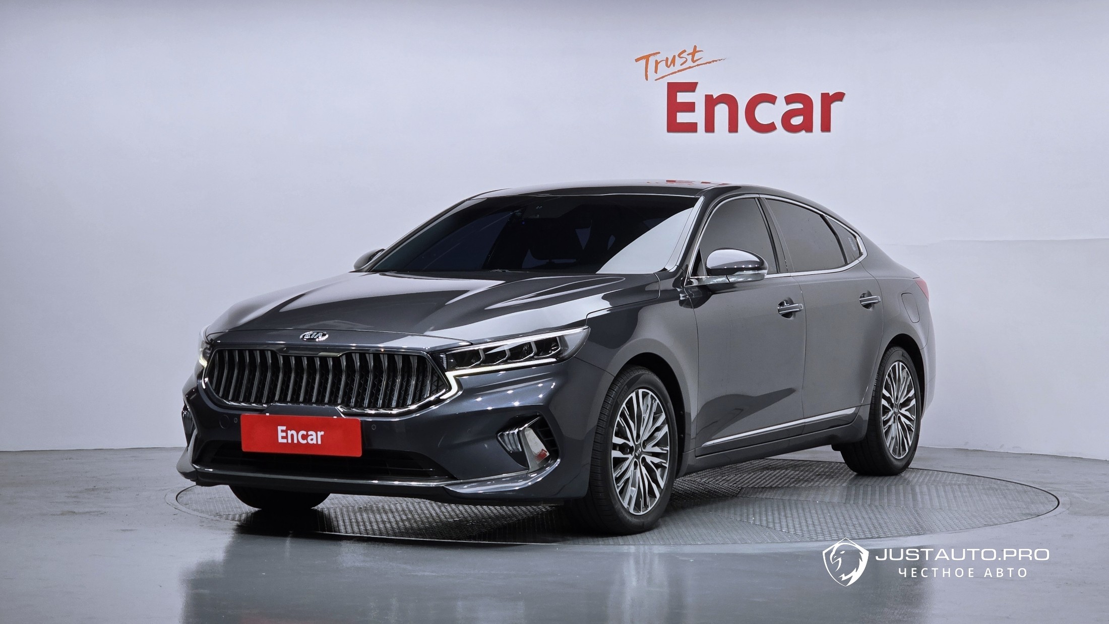 Автомобиль Kia K7