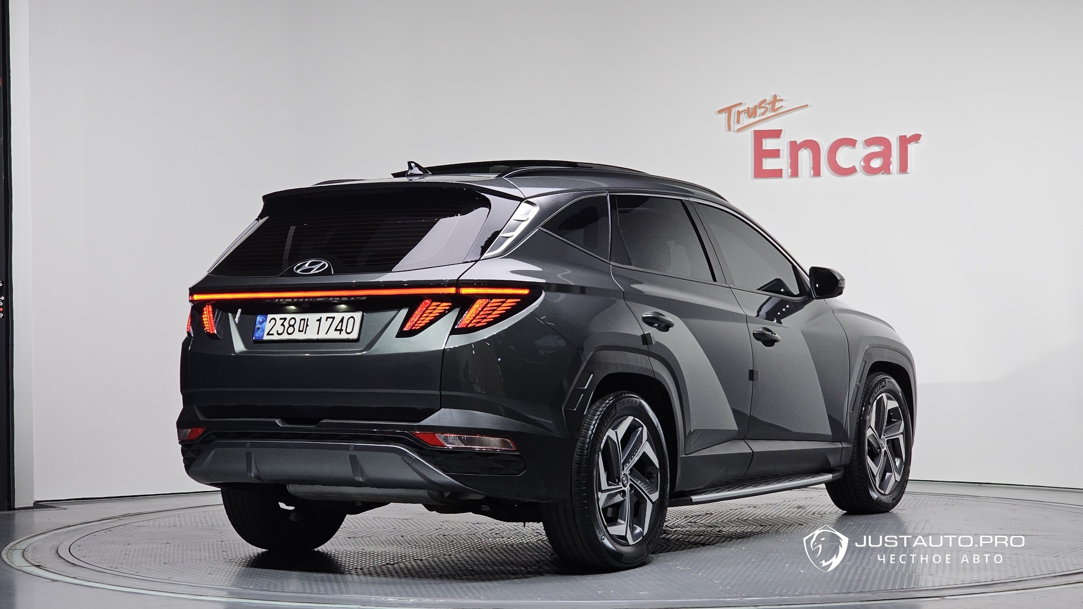 Автомобиль Hyundai Tucson