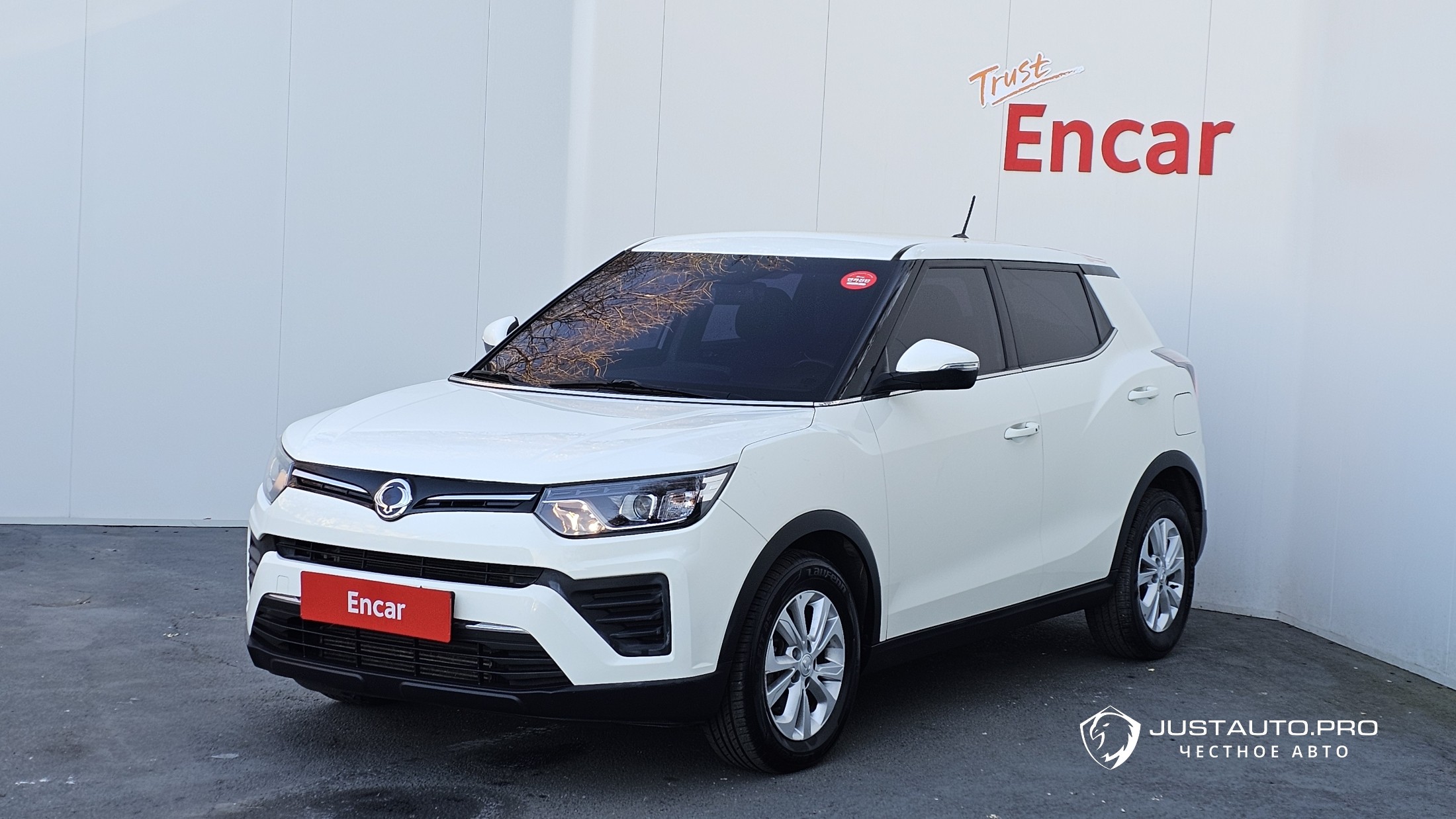 Автомобиль KG_Mobility_Ssangyong TIBOLI