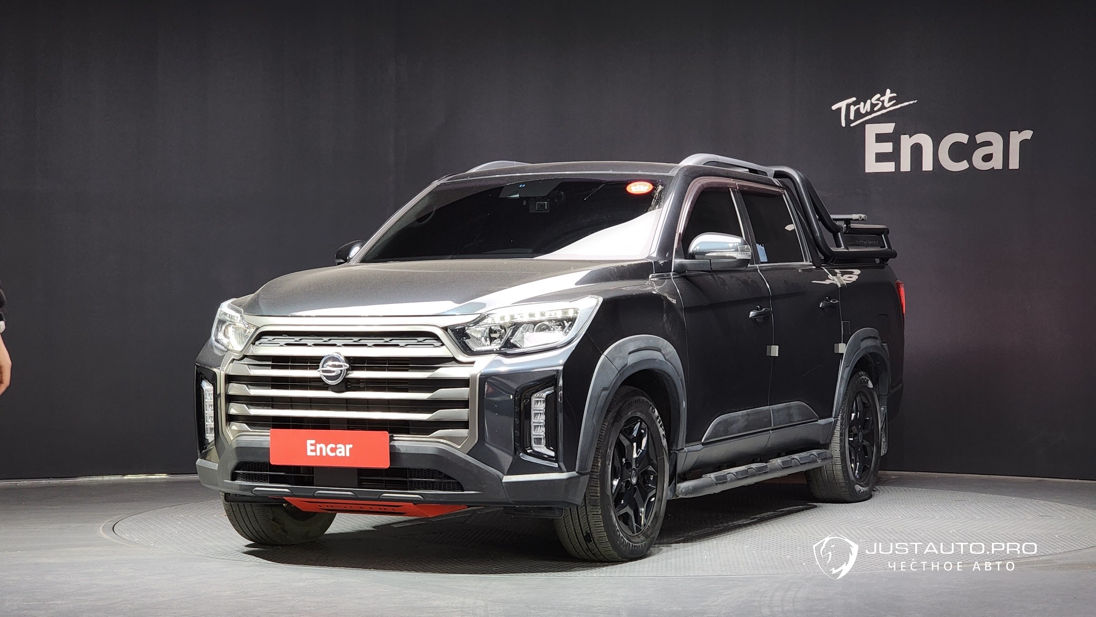 Автомобиль KG_Mobility_Ssangyong Rexton