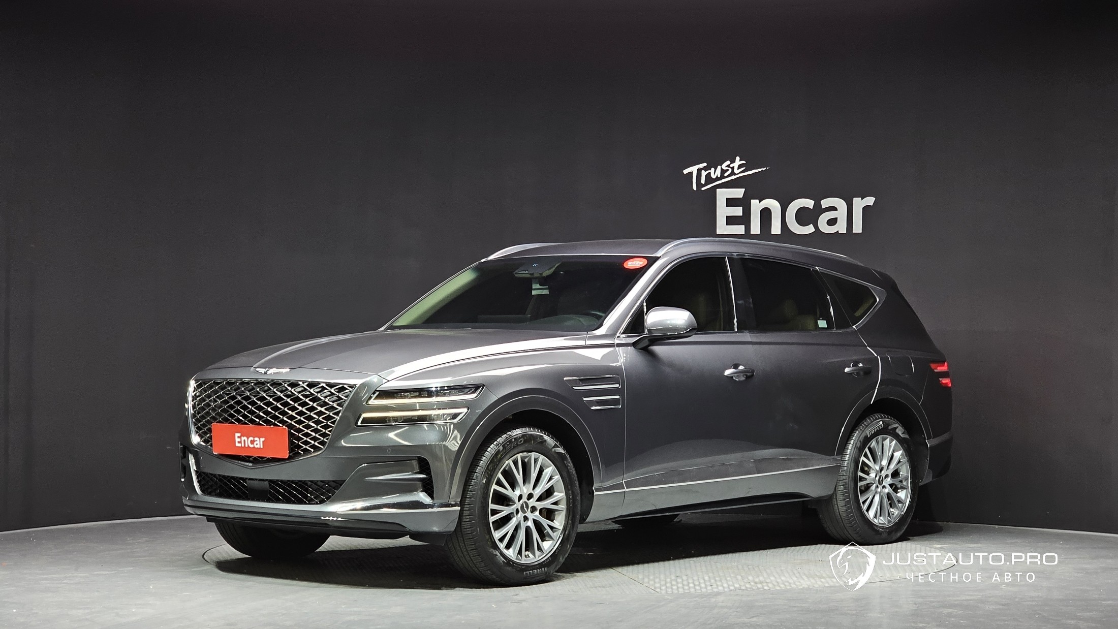 Автомобиль Genesis GV80