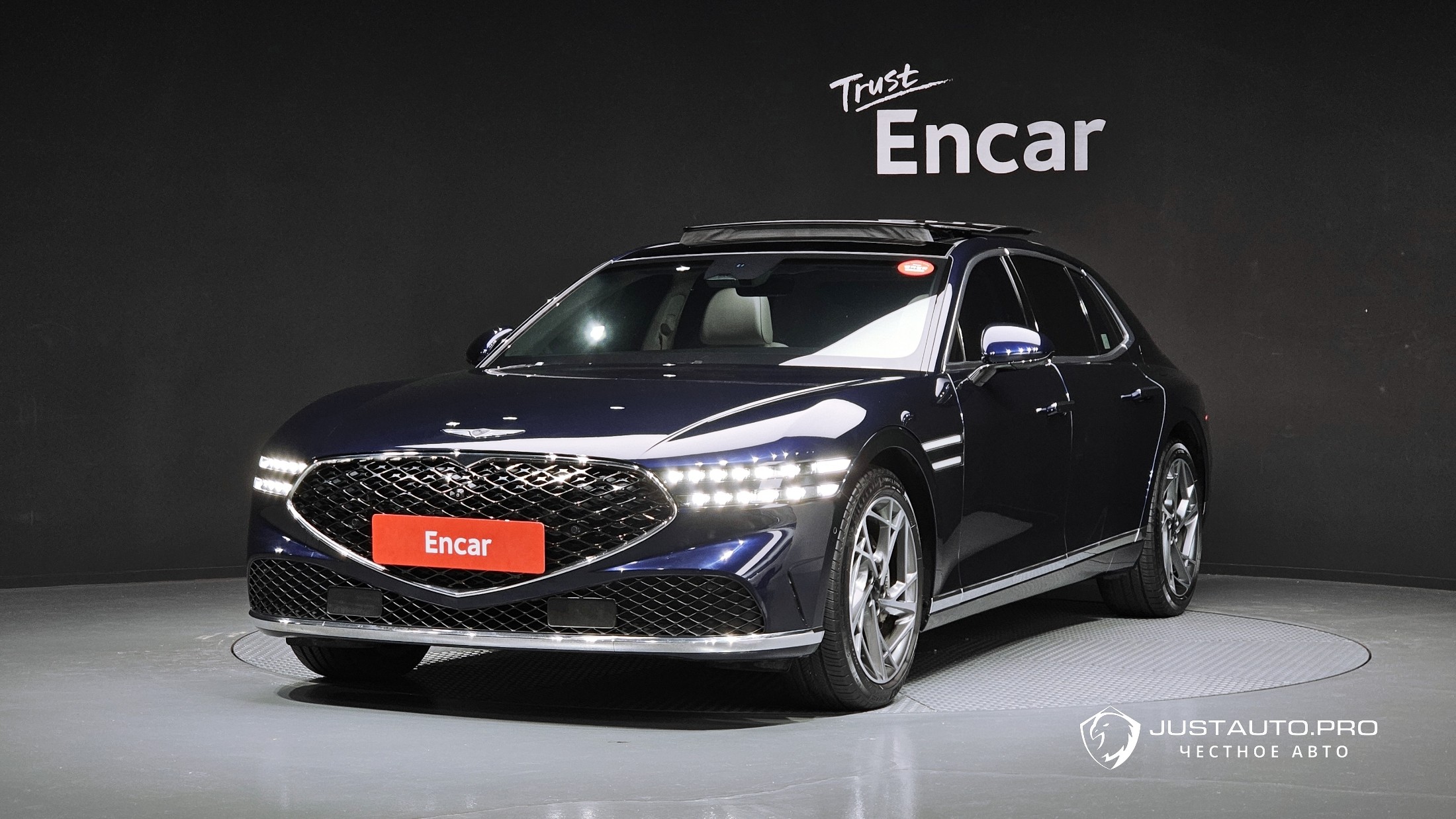 Автомобиль Genesis G90