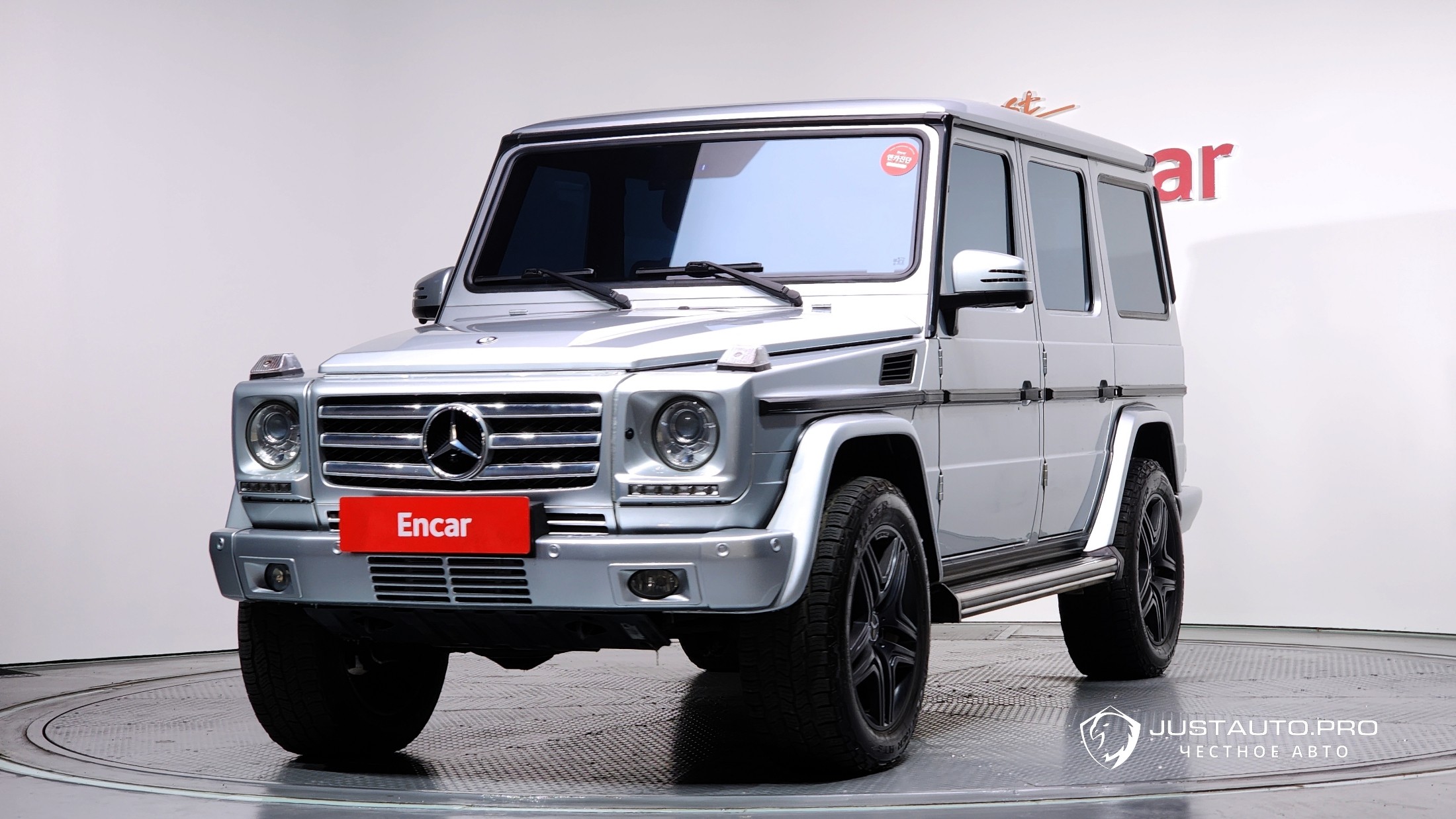 Автомобиль Mercedes-Benz G-Class