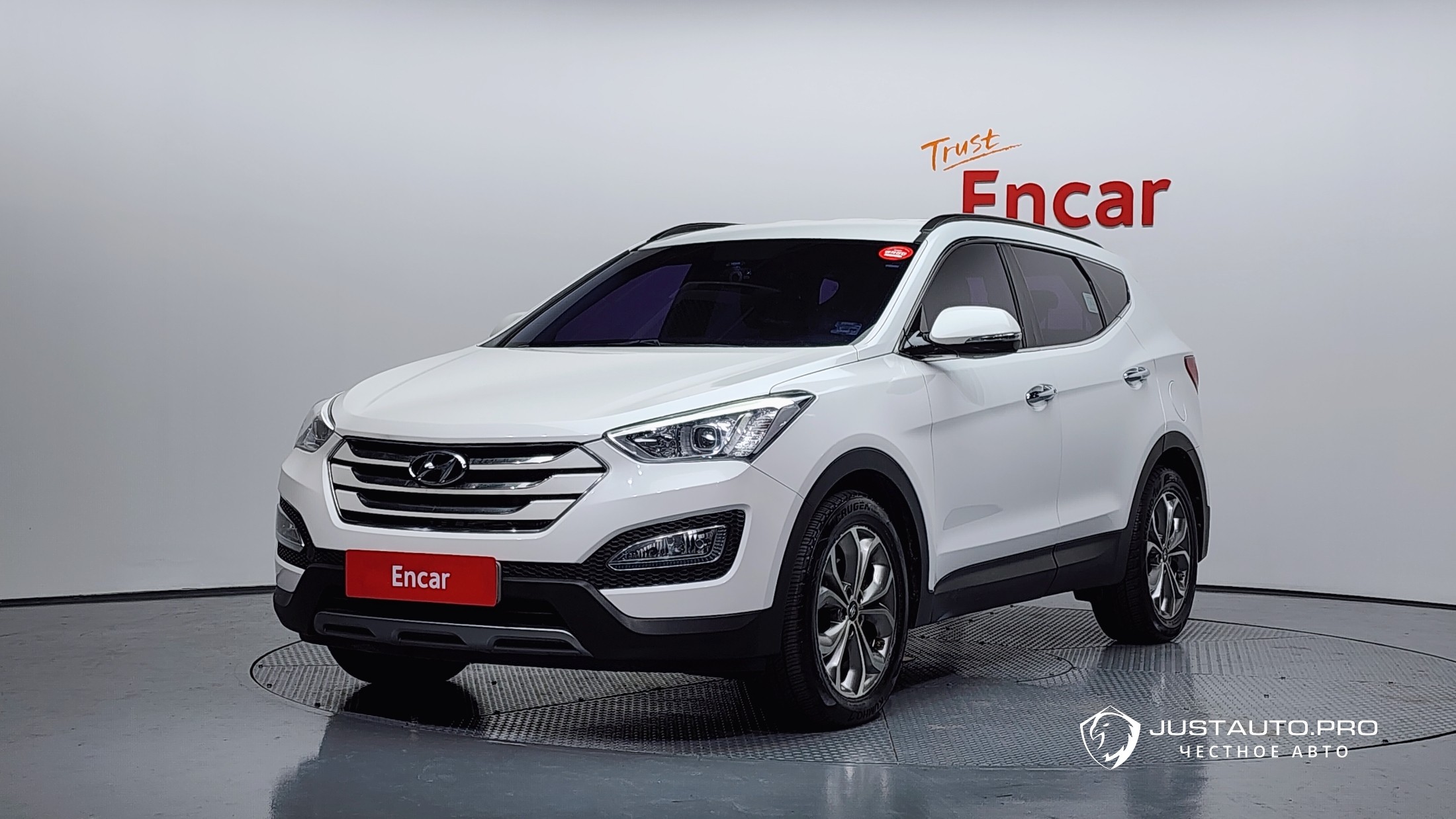 Автомобиль Hyundai Santafe