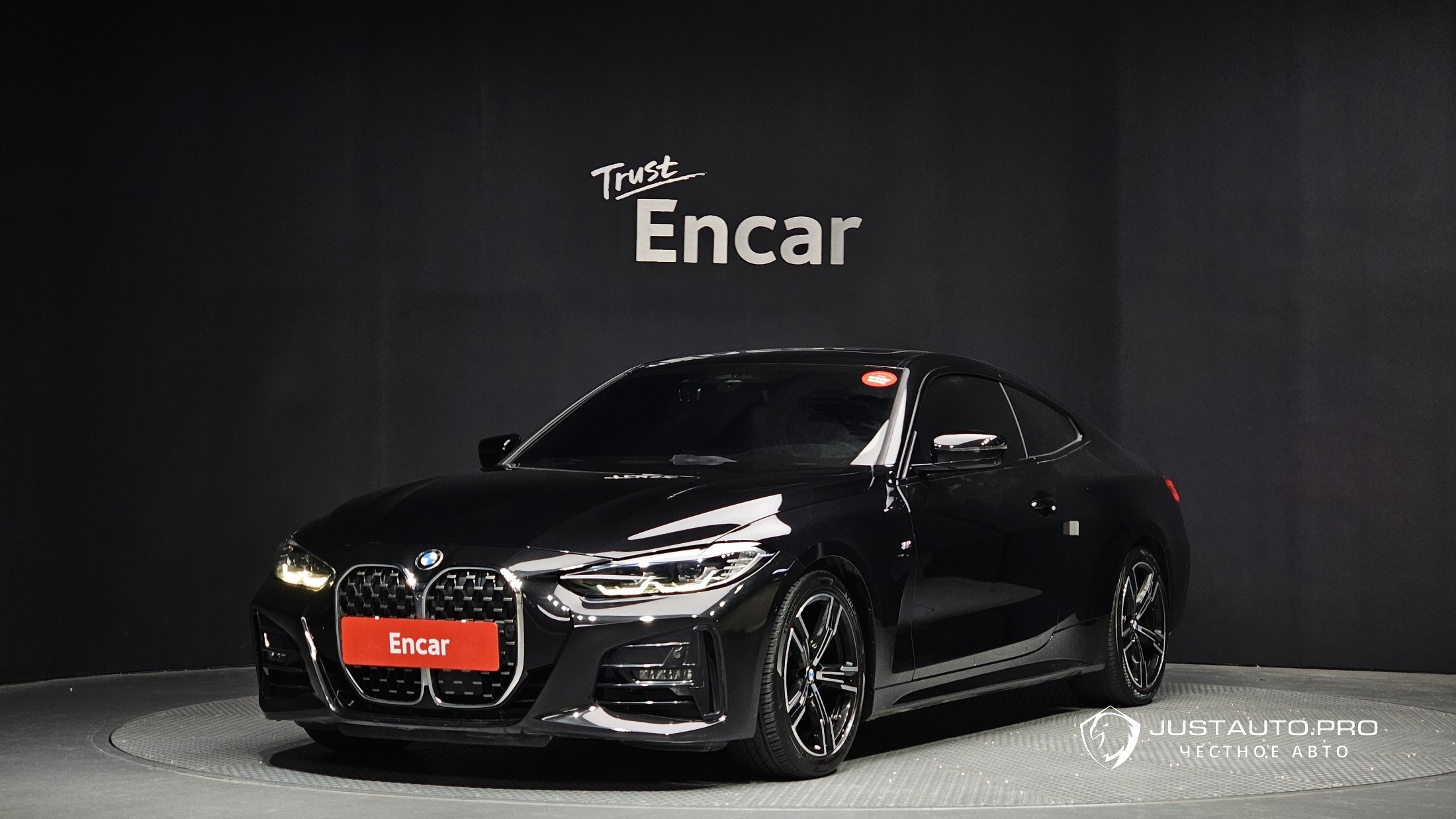 Автомобиль BMW 4-Series