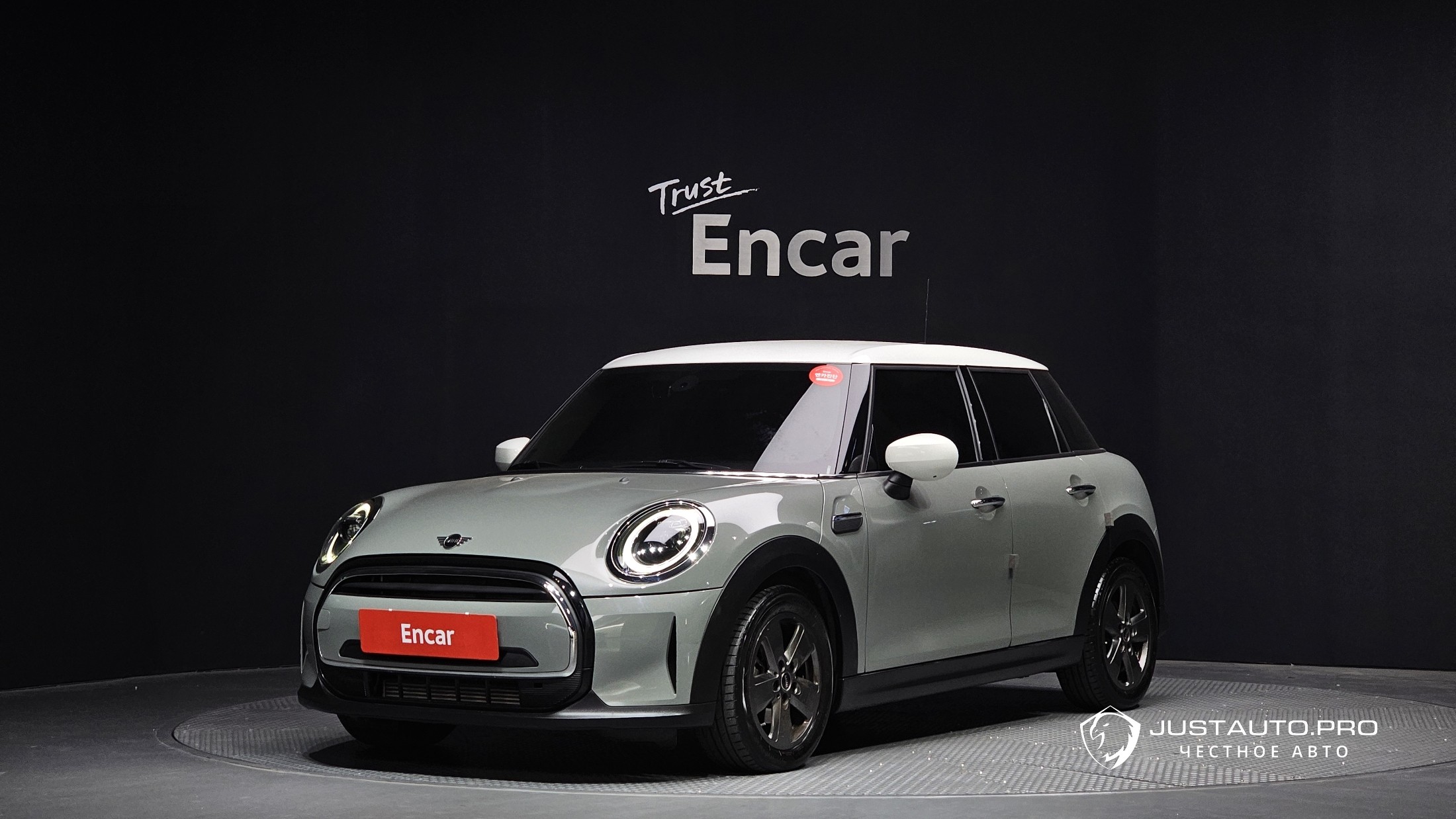 Автомобиль Mini Cooper