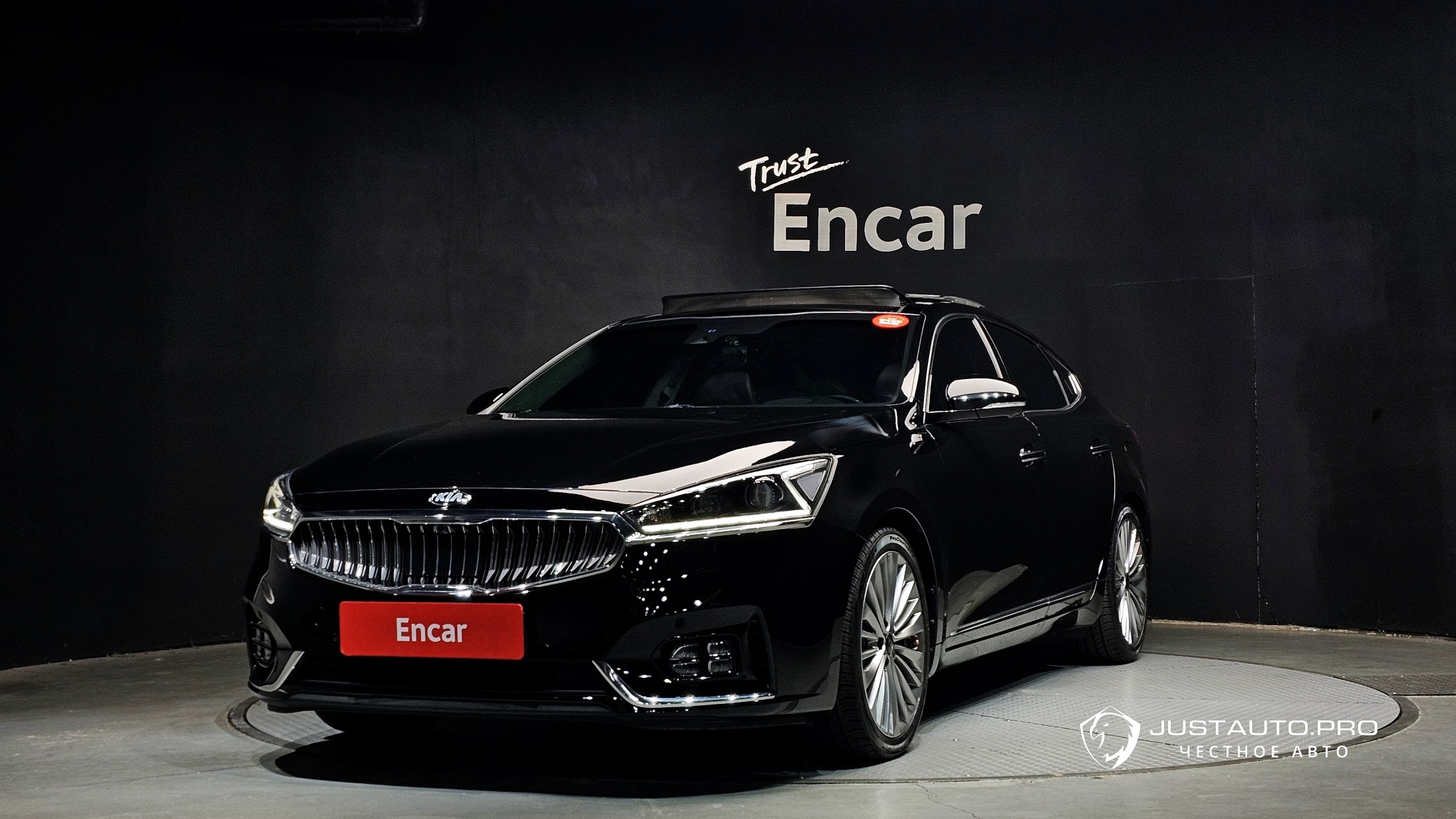 Автомобиль Kia K7