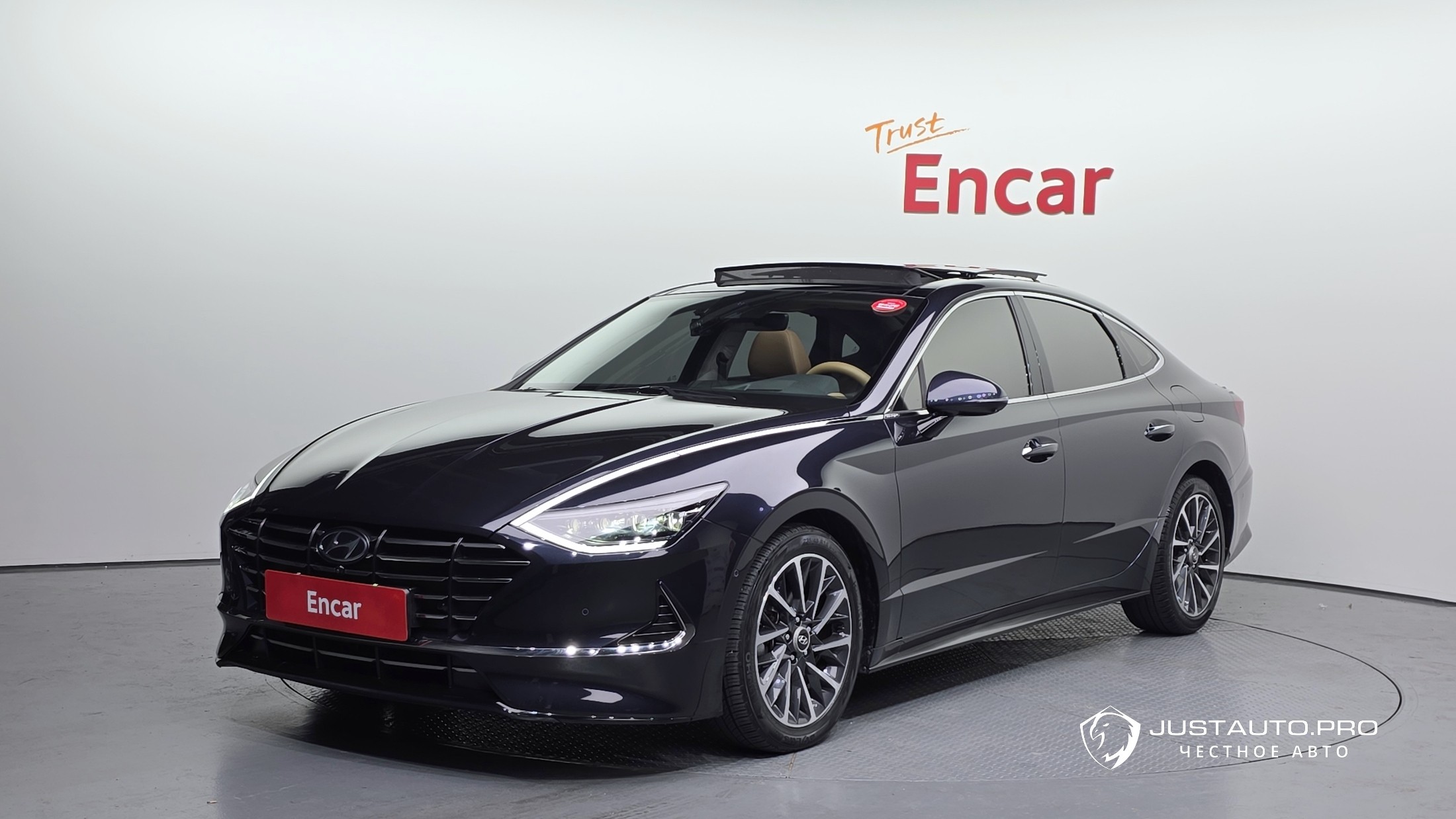 Автомобиль Hyundai Sonata