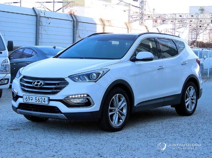 Автомобиль Hyundai Santafe