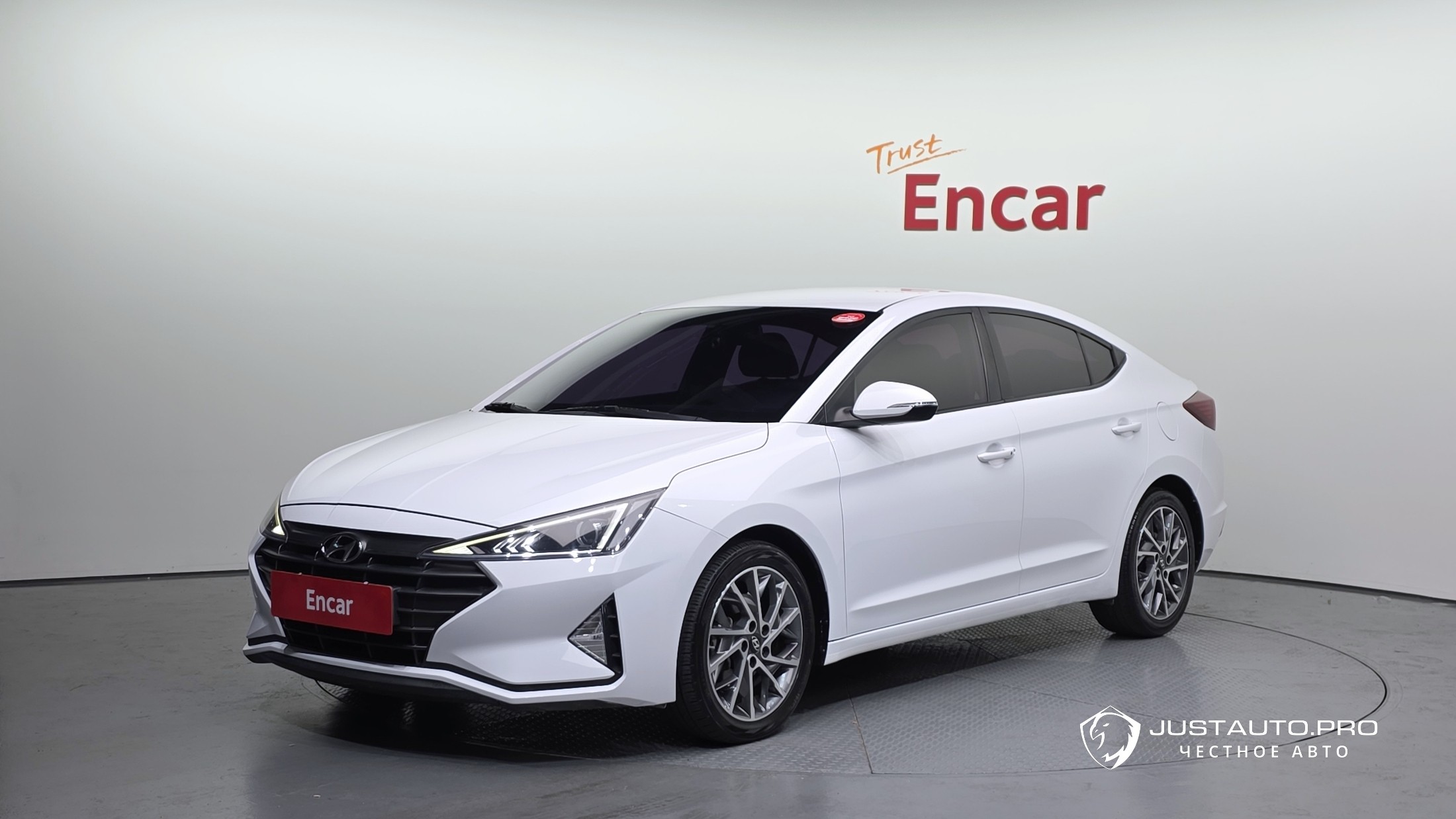 Автомобиль Hyundai AVANTE