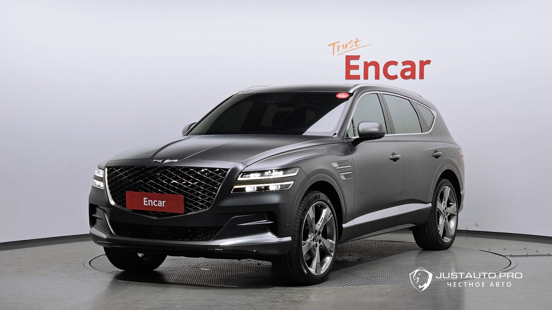 Автомобиль Genesis GV80