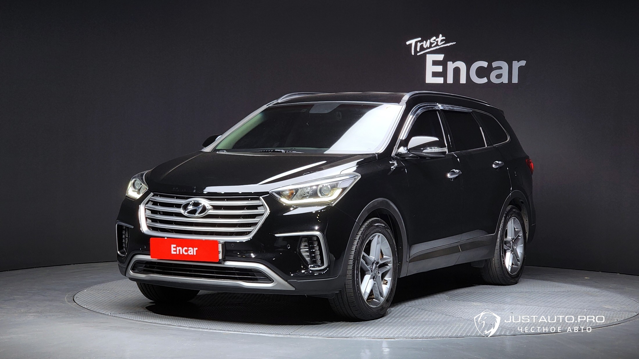 Автомобиль Hyundai Maxcruz