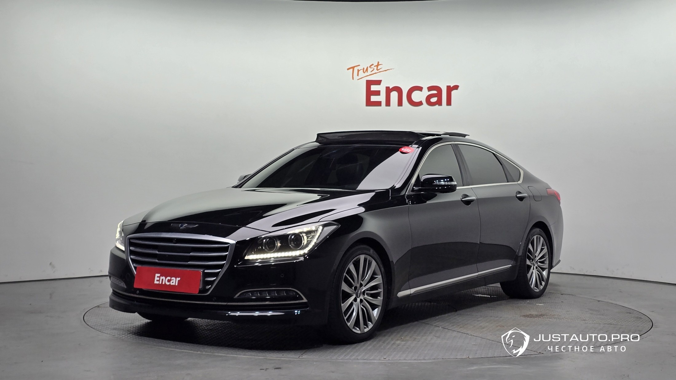 Автомобиль Hyundai Genesis