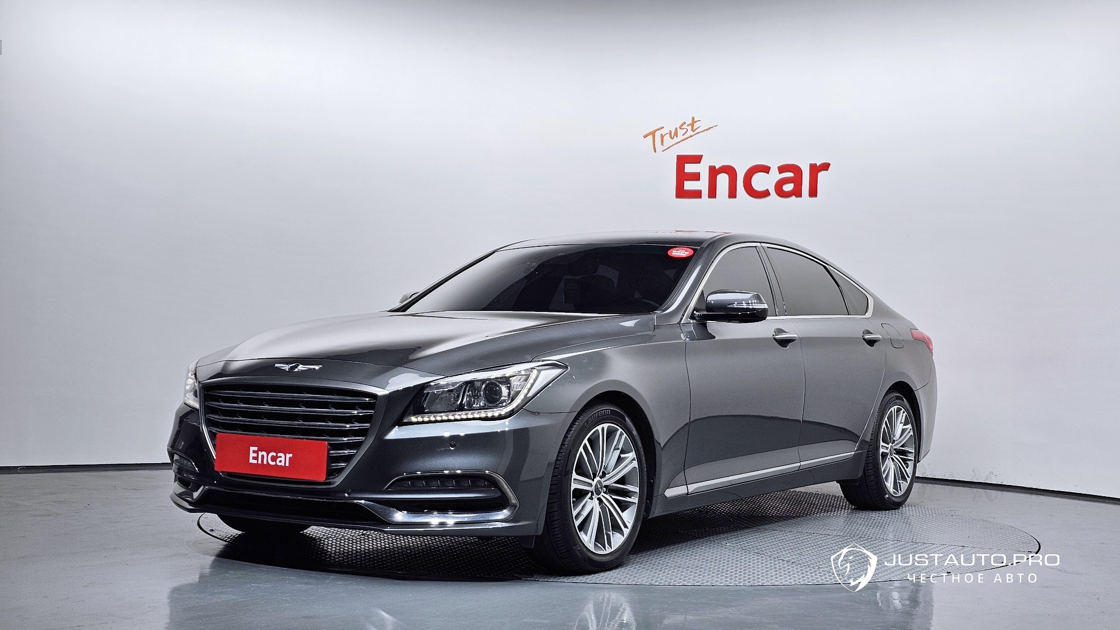 Автомобиль Genesis G80