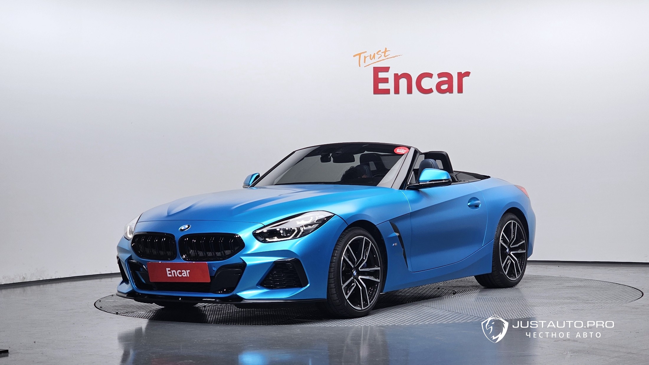Автомобиль BMW Z4