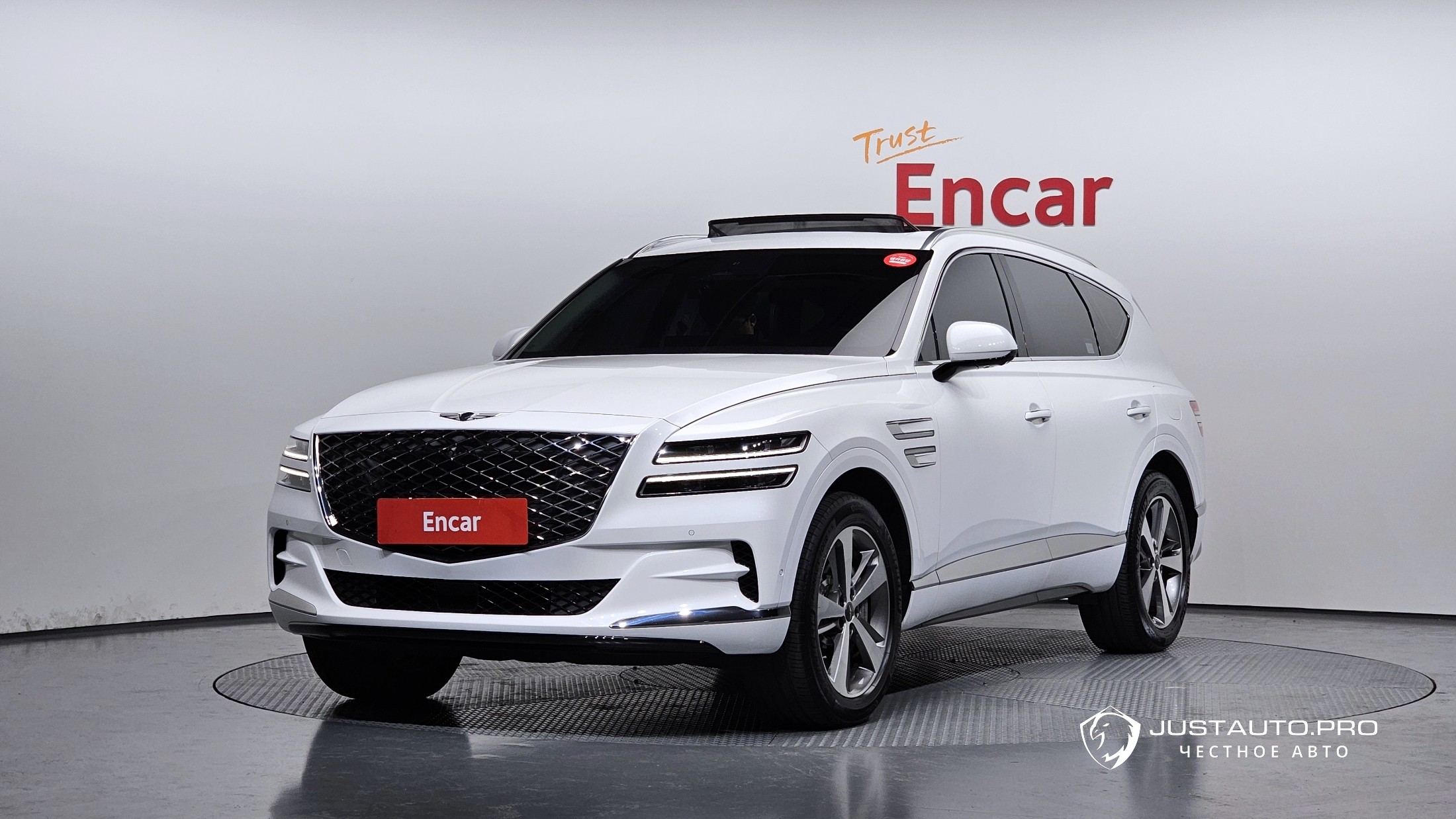Автомобиль Genesis GV80