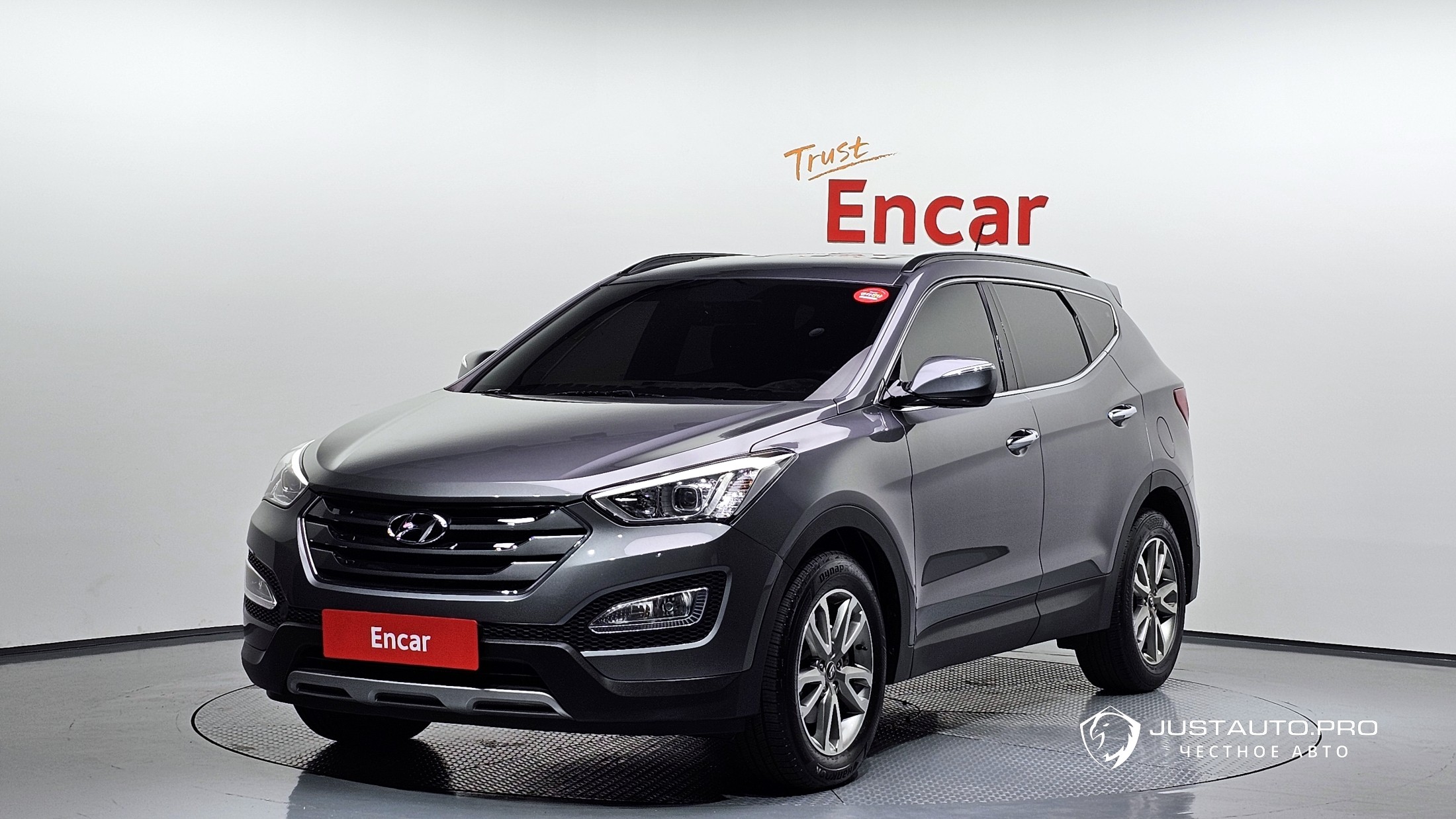 Автомобиль Hyundai Santafe