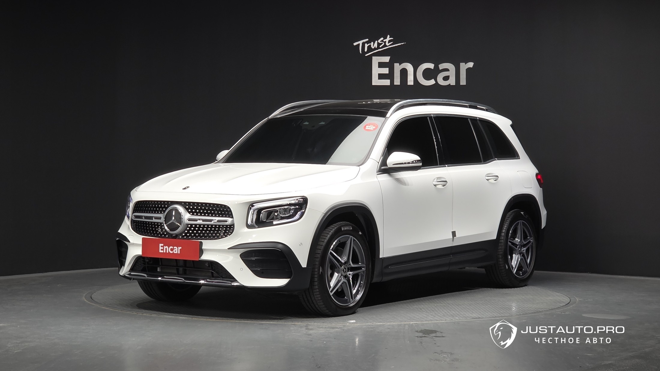 Автомобиль Mercedes-Benz GLB-Class