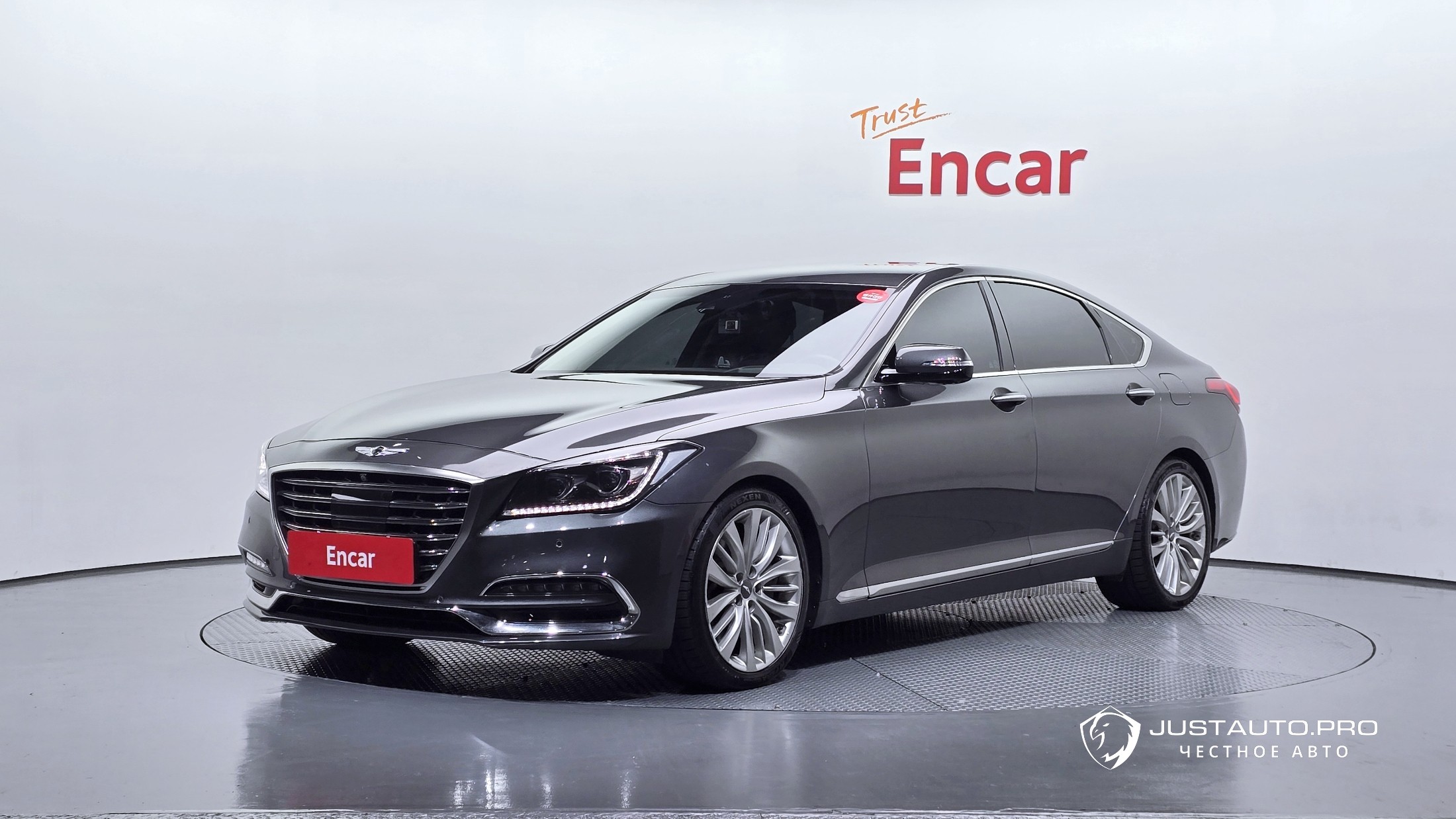 Автомобиль Genesis G80