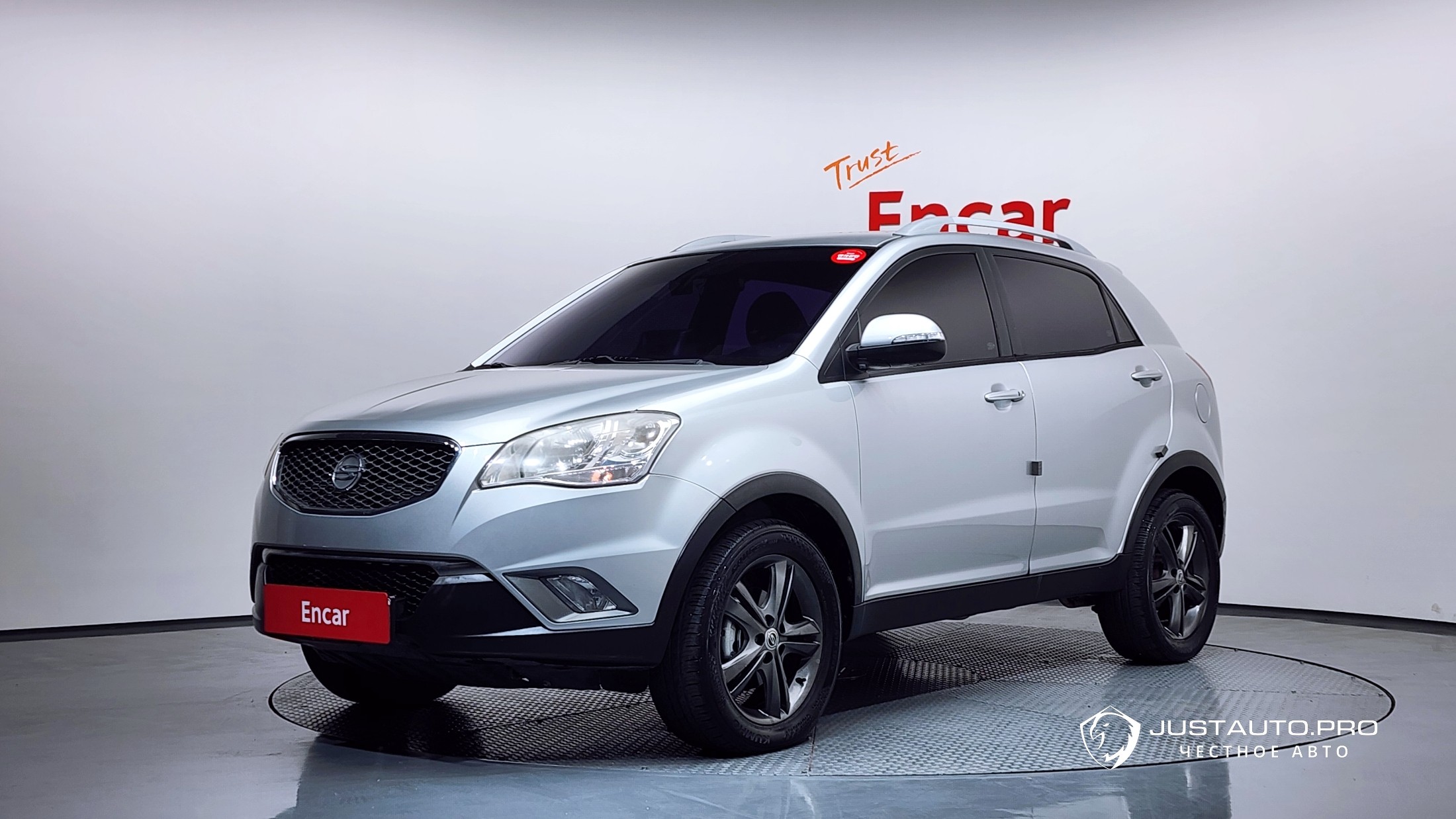 Автомобиль KG_Mobility_Ssangyong KORANDO