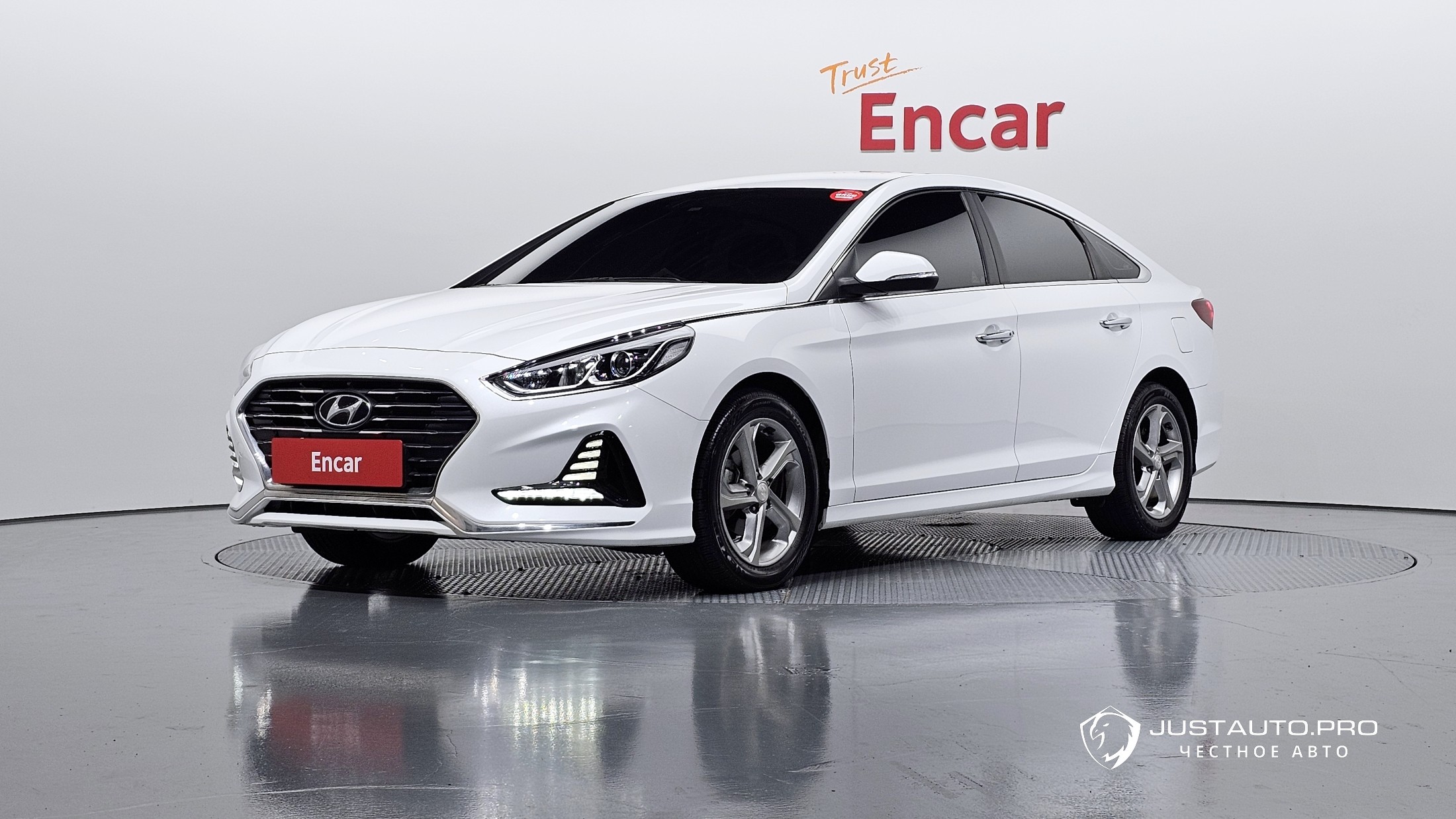 Автомобиль Hyundai Sonata