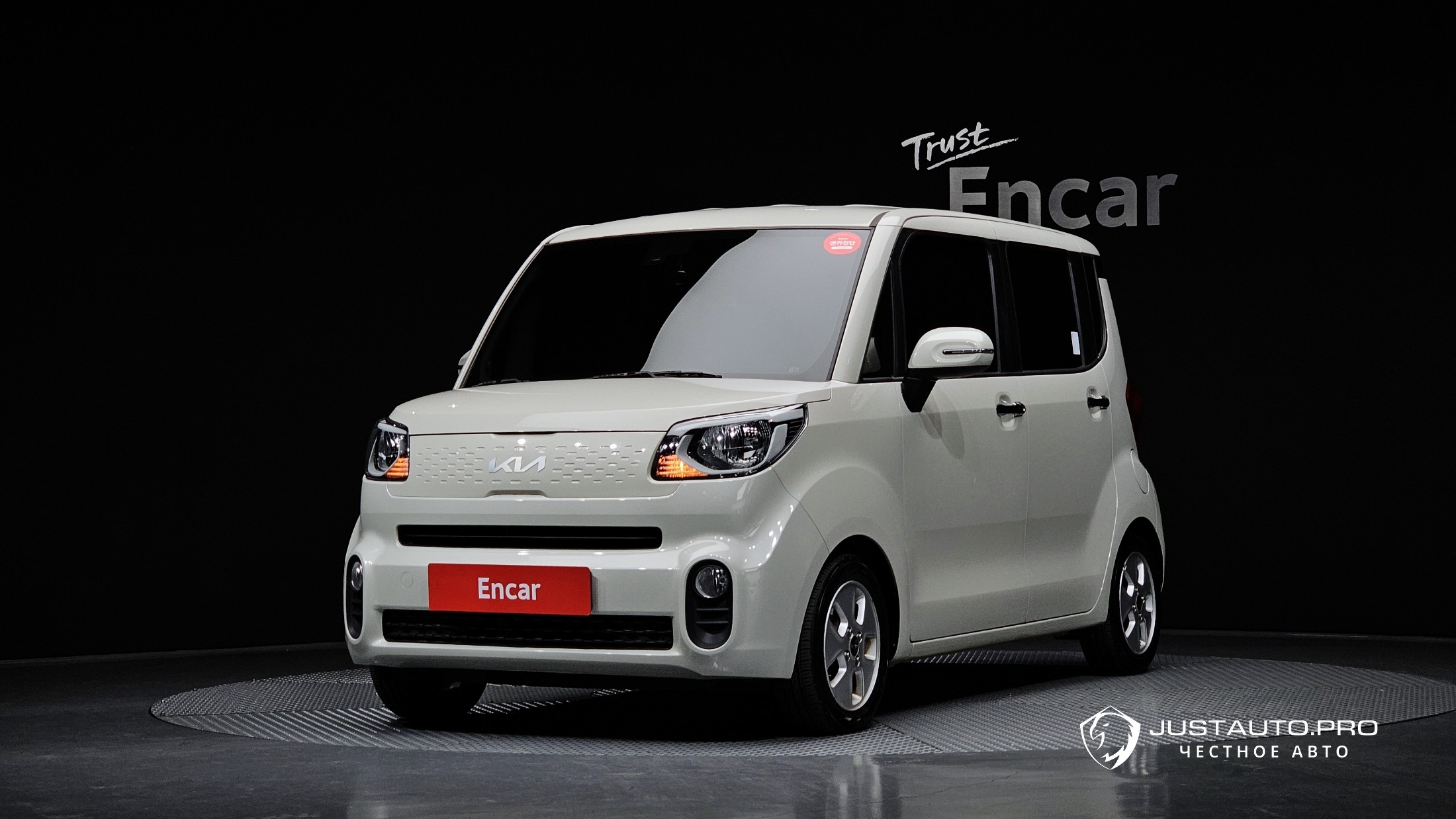Автомобиль Kia RAY