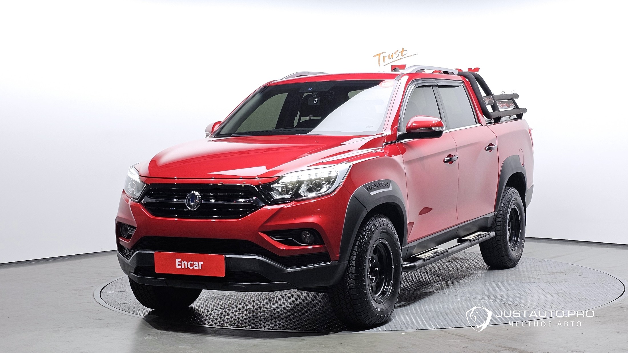 Автомобиль KG_Mobility_Ssangyong Rexton