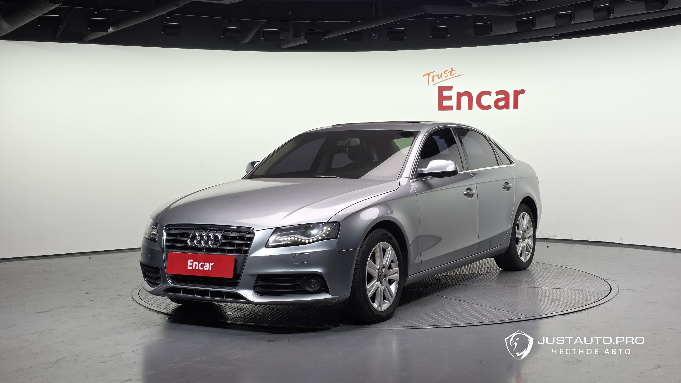 Автомобиль Audi A4