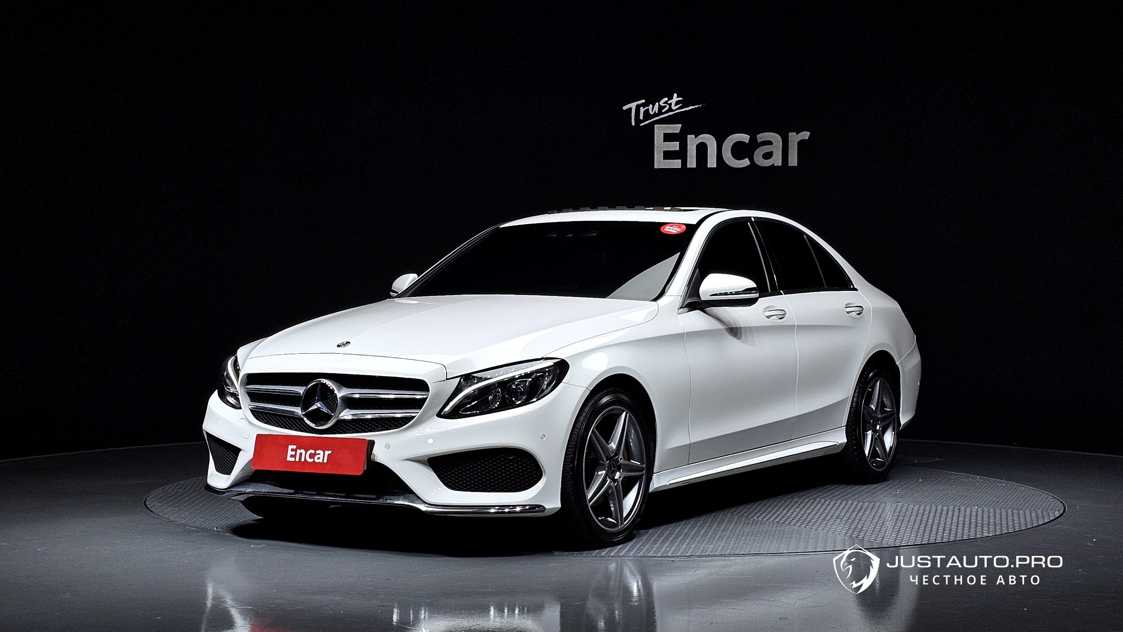 Автомобиль Mercedes-Benz C-Class