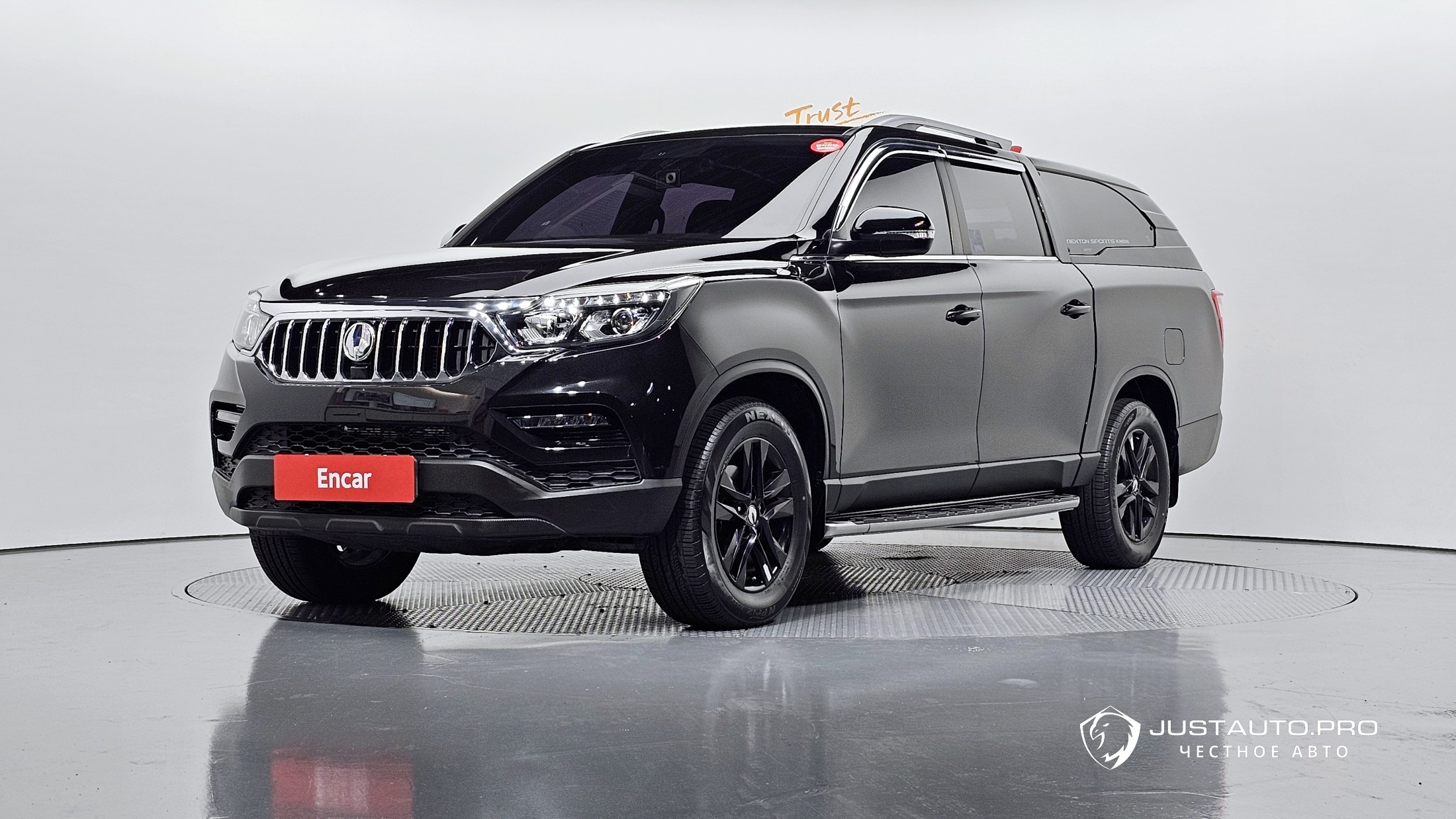 Автомобиль KG_Mobility_Ssangyong Rexton