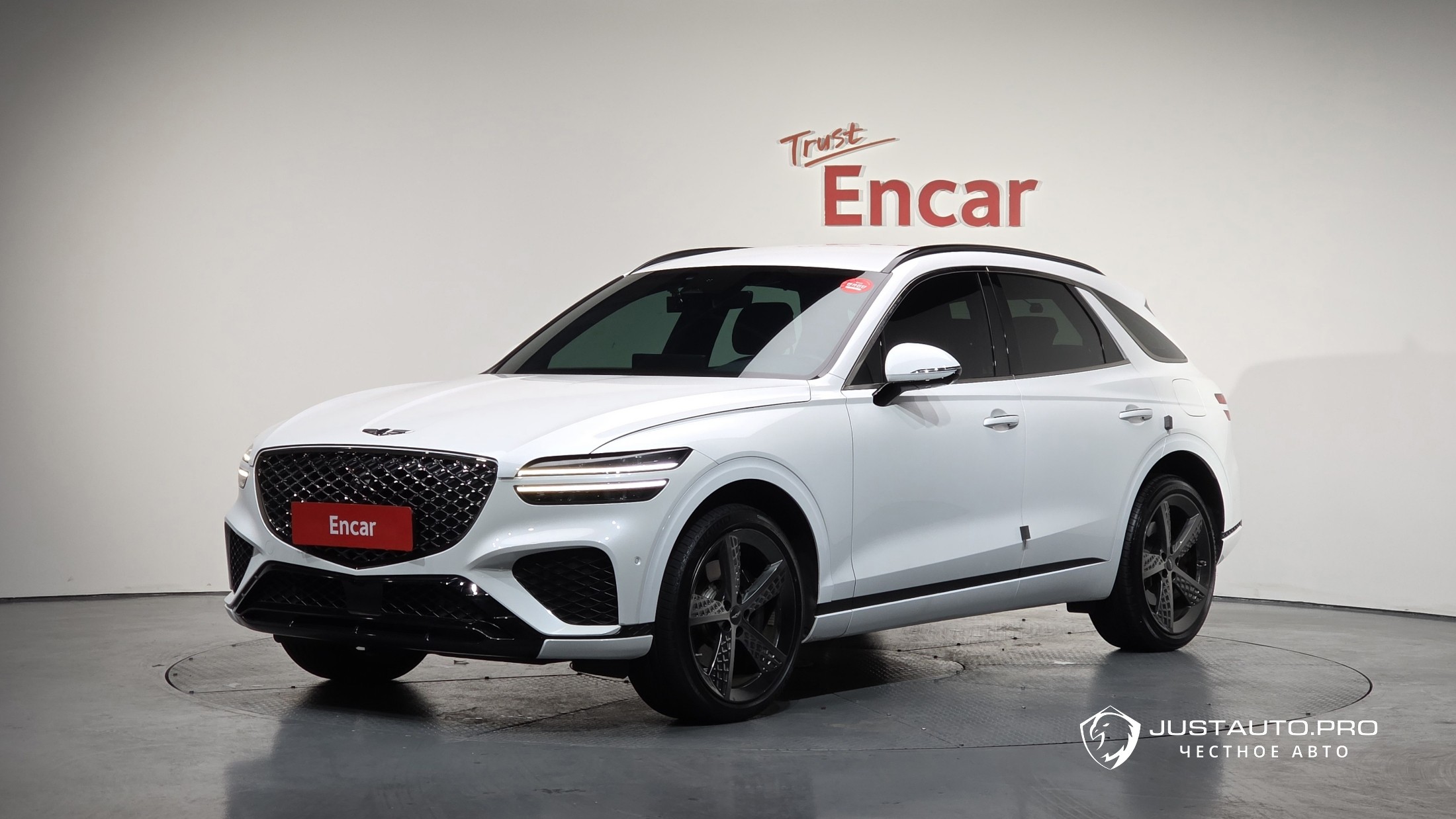 Автомобиль Genesis GV70