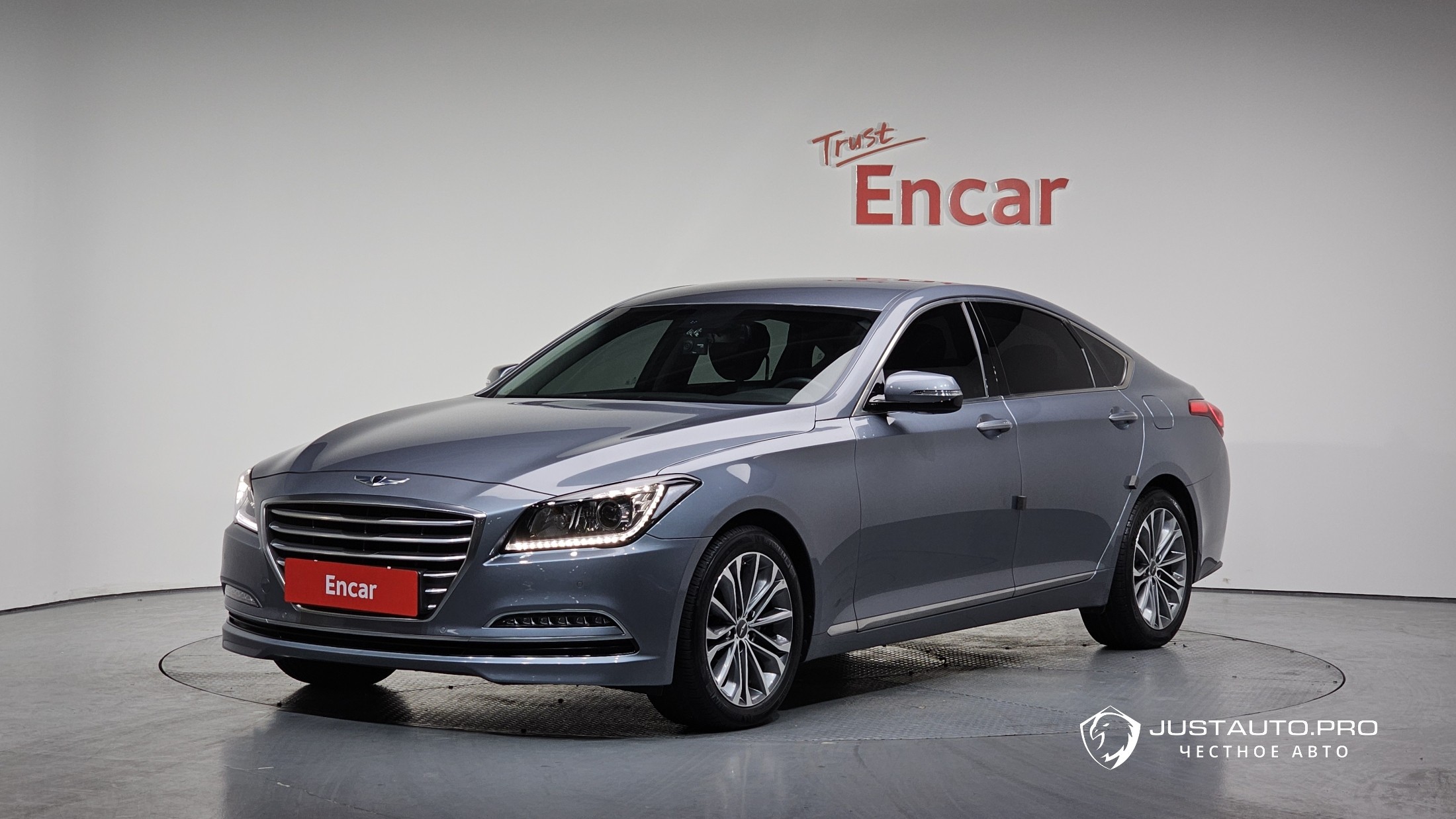 Автомобиль Hyundai Genesis