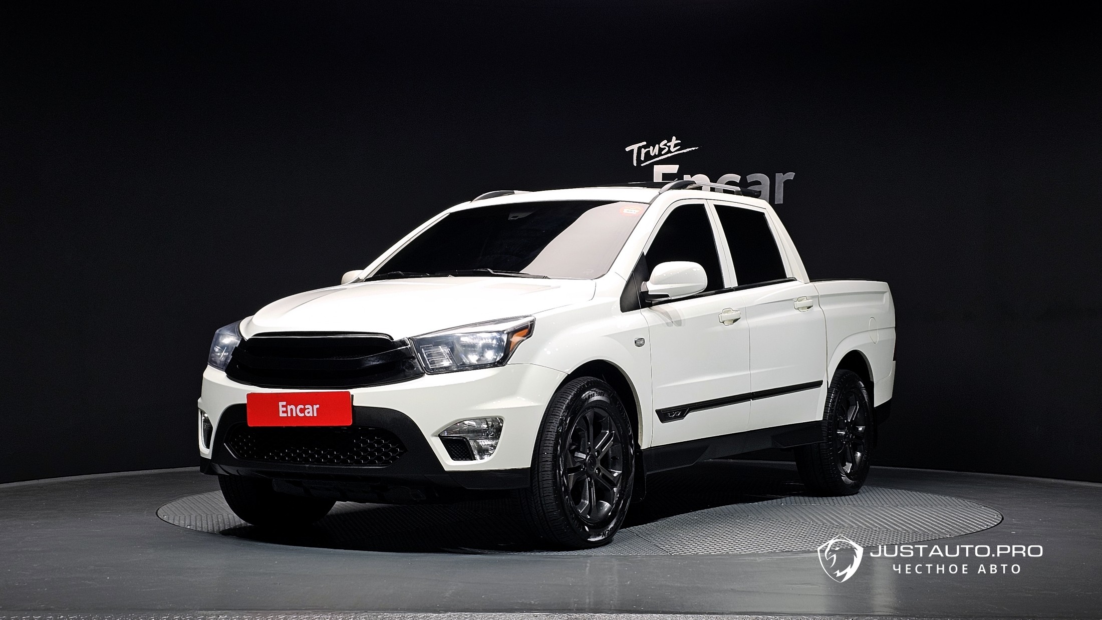 Автомобиль KG_Mobility_Ssangyong KORANDO