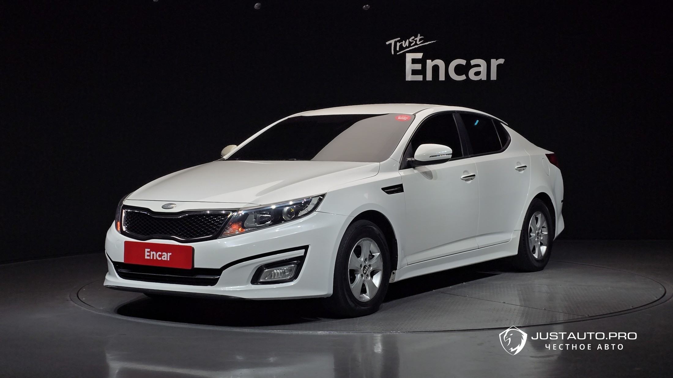 Автомобиль Kia K5